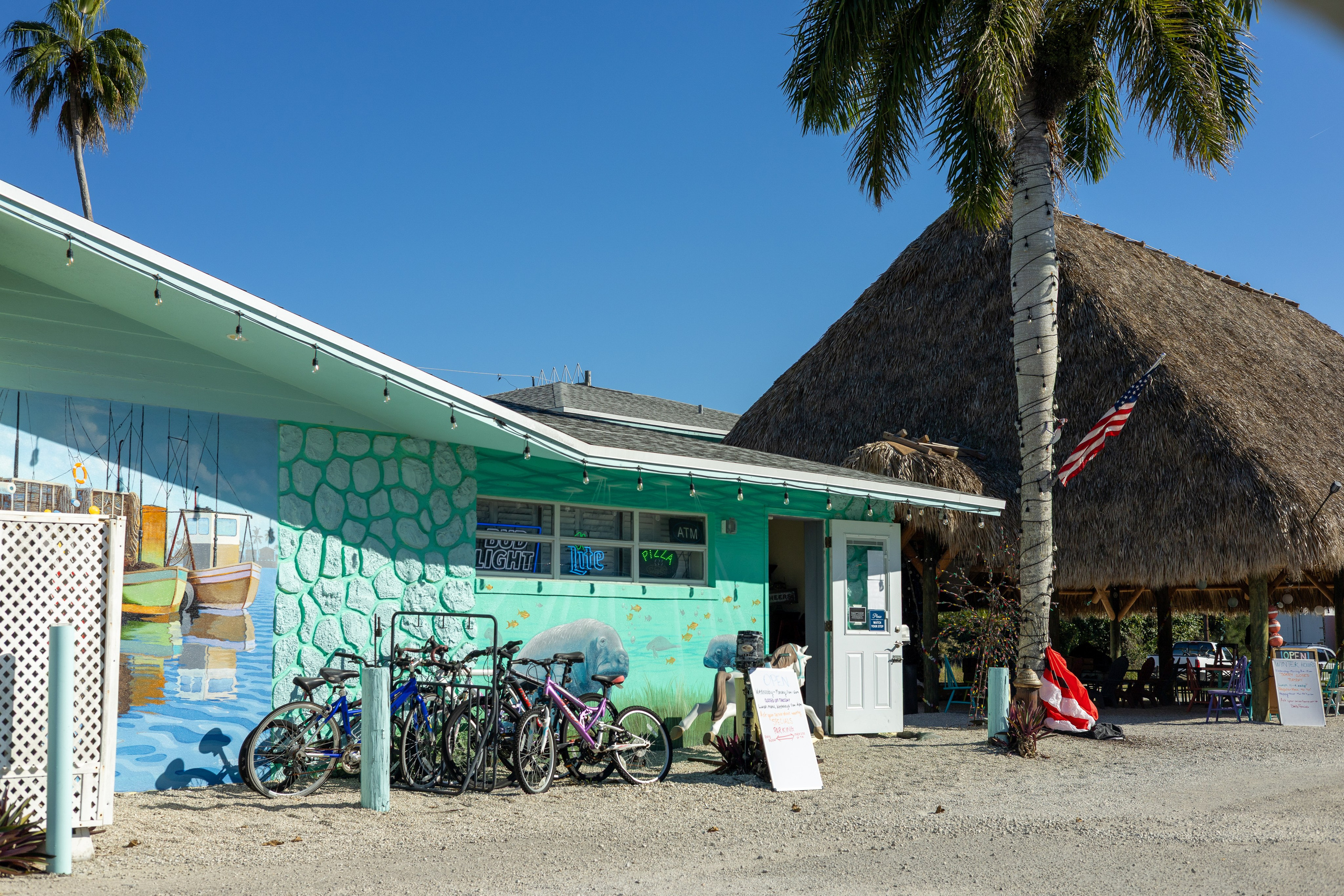 Pine Island / Machala. Out and About 239