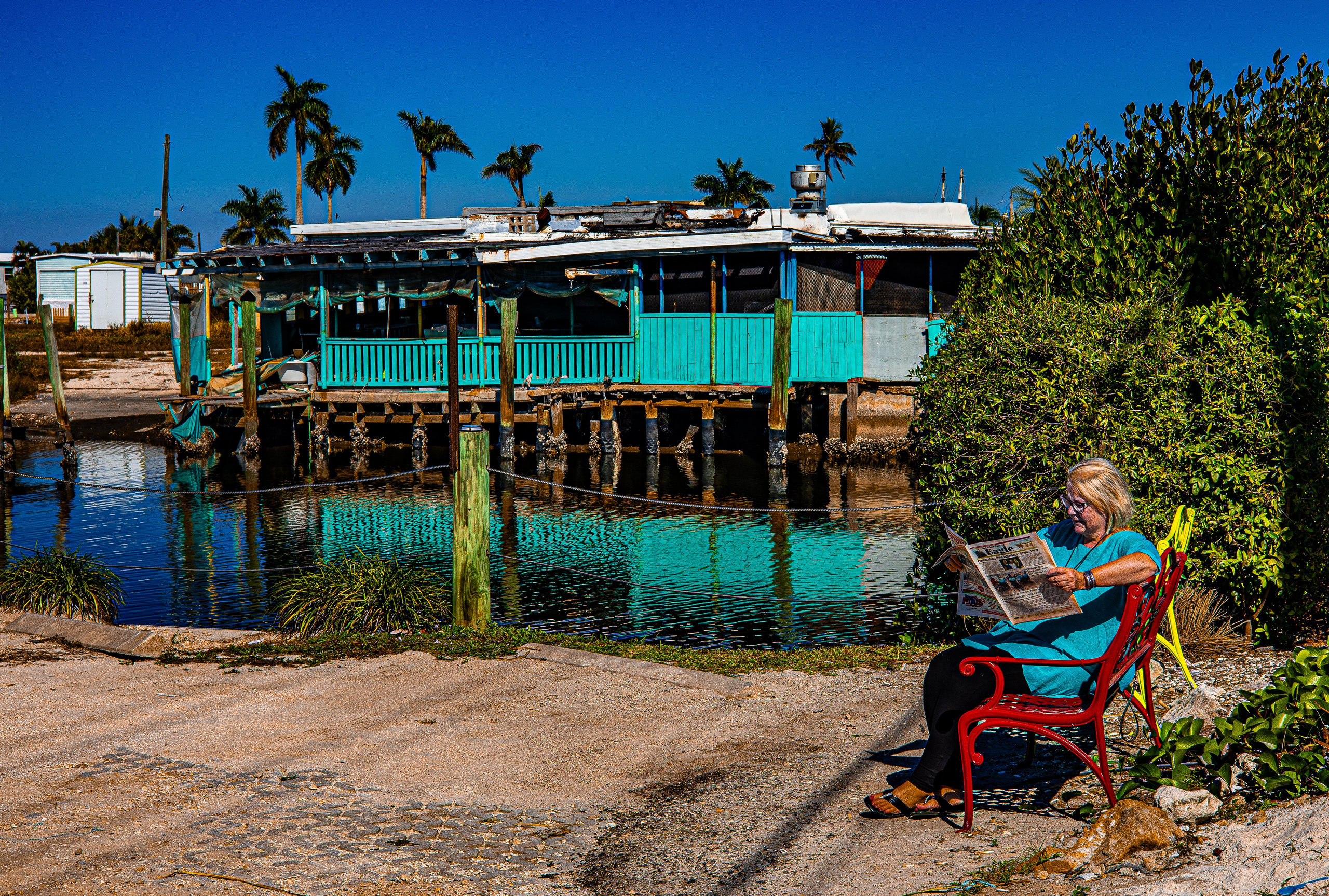 Pine Island / Machala. Out and About 239