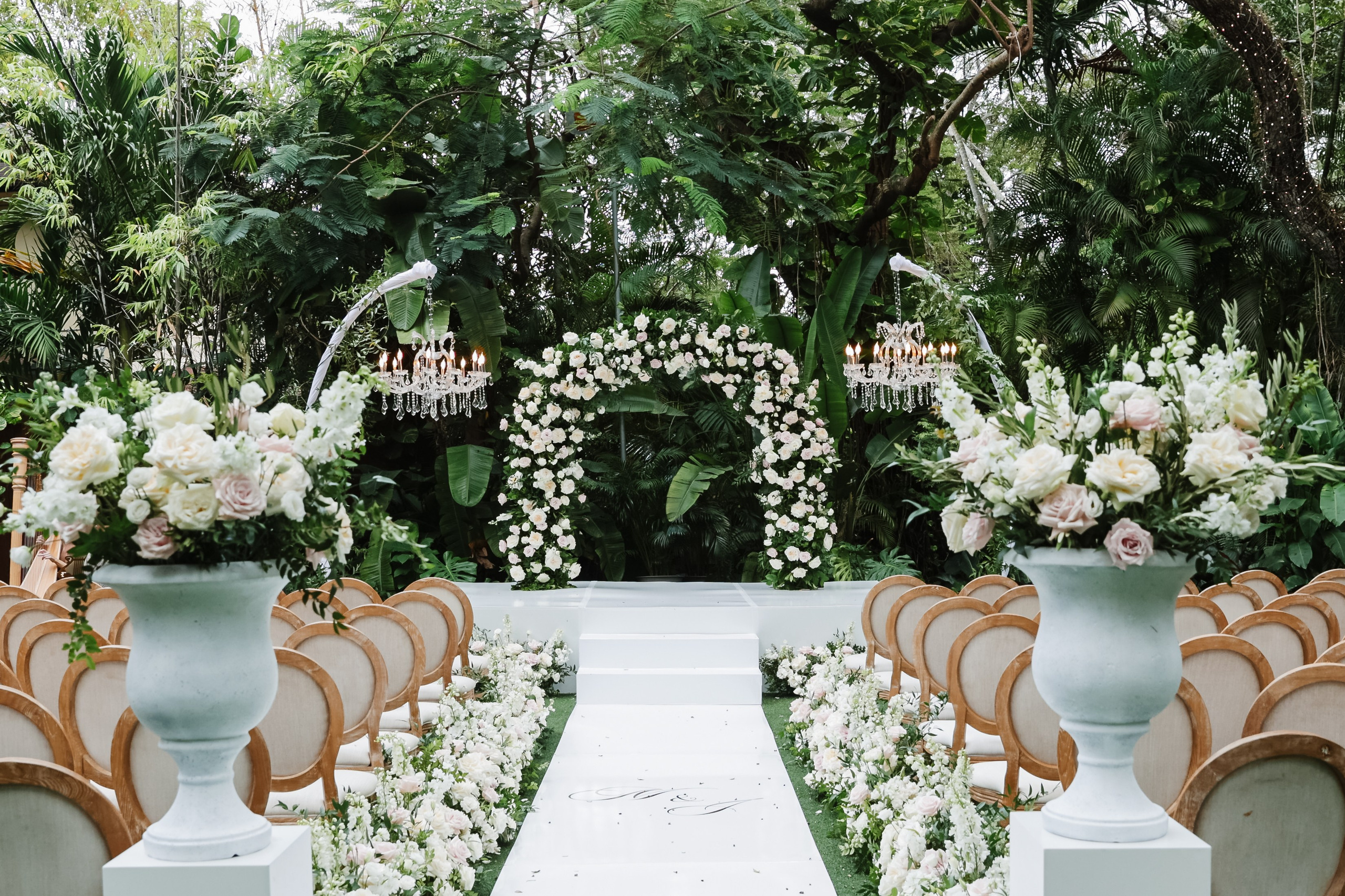 Classic Elegance Meets Modern Love | Martha & Julius at Villa Woodbine. YES I DO PRODUCTION — Wedding photography&videography