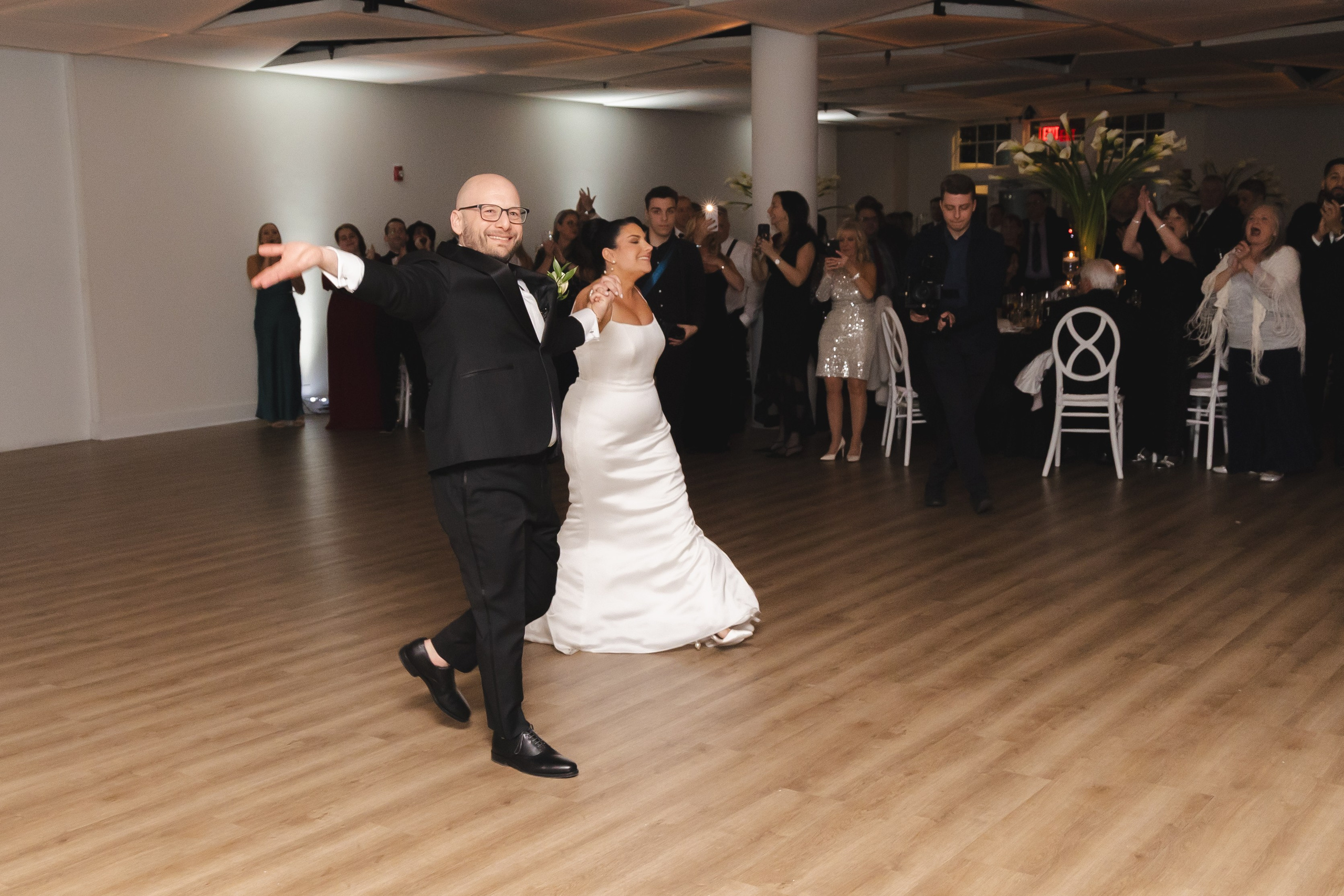 Samantha & Gene, Maritime Pars, Jersey City NJ. Wedding Photo & Video