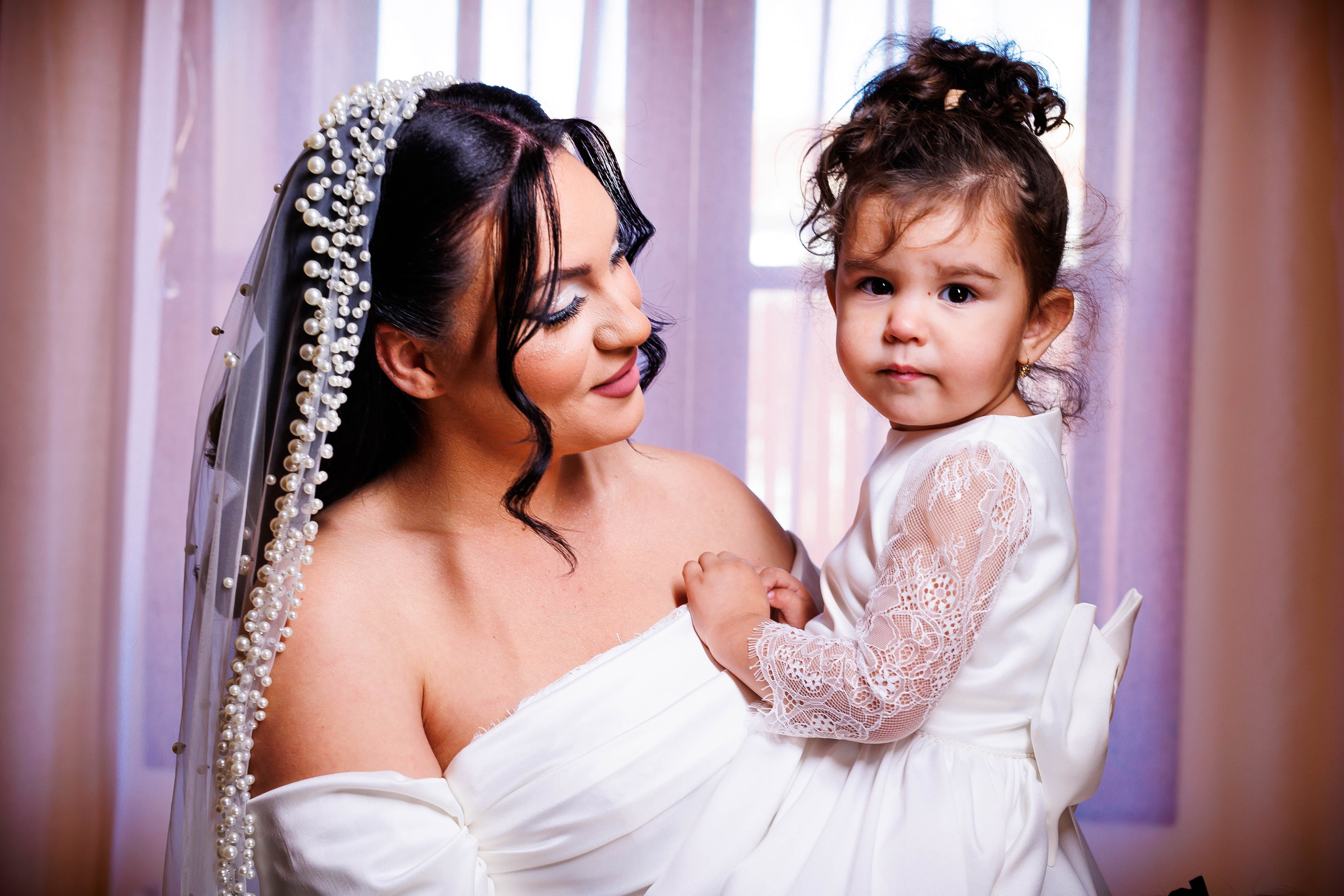 Cadre Interior Miri. Dream Studio Galați – ședințe foto profesionale pentru familie, portrete și evenimente