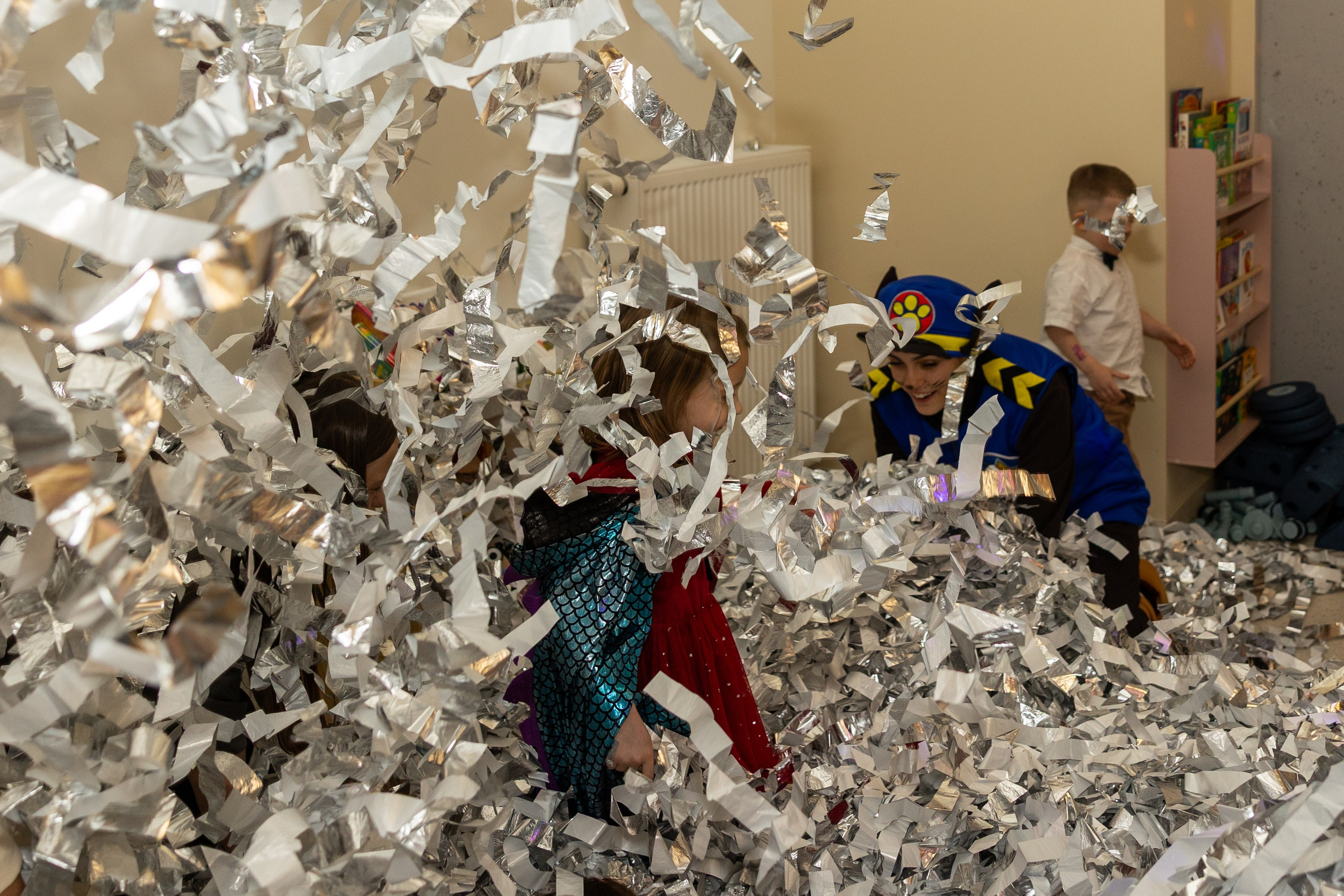 День рождения Артёма 24 января 2026 года. Семейный и детский фотограф в Варшаве Мила Бобровская