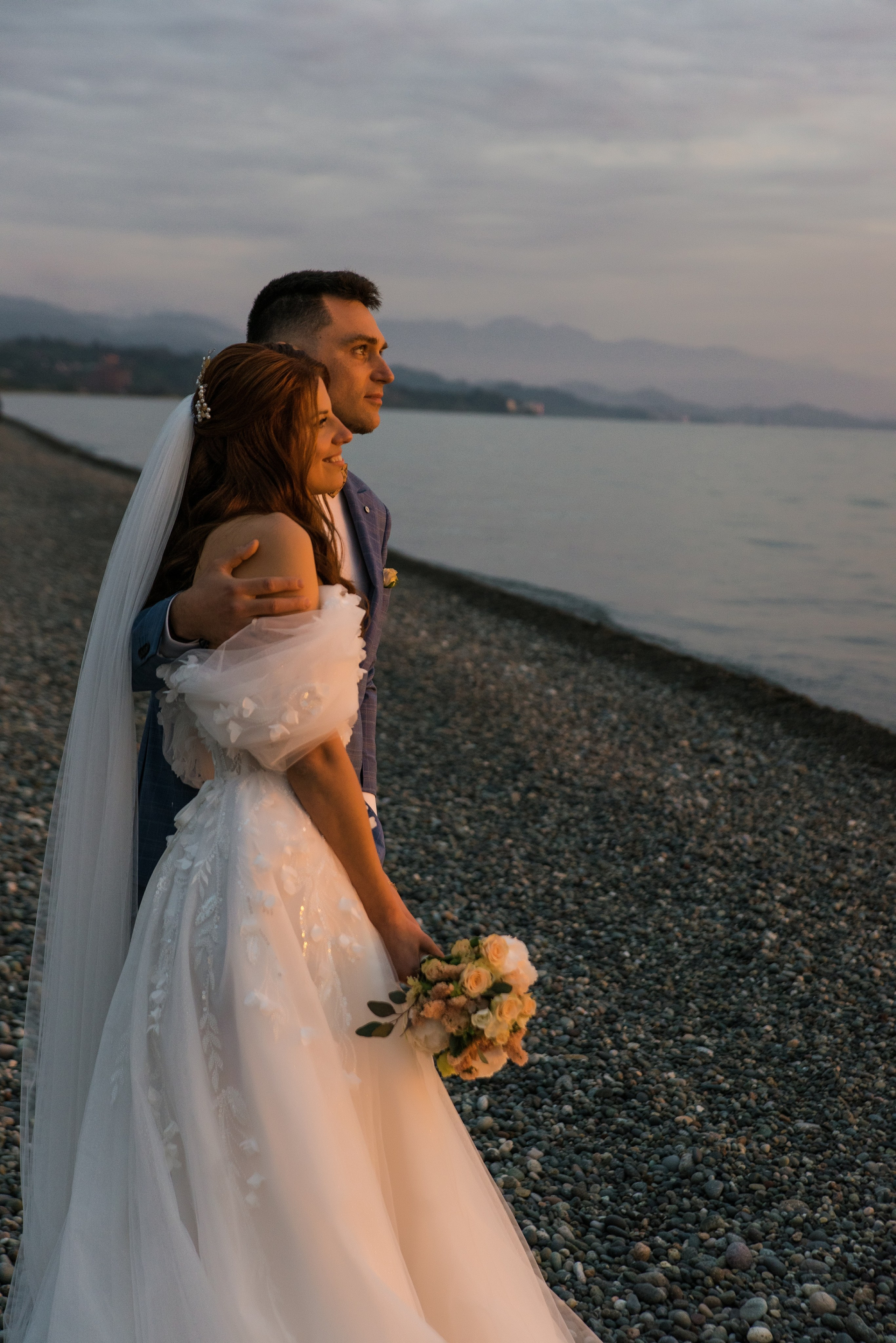 Свадьба на море в Батуми. Свадебные фотографы в Грузии, Армении. Макс Коваленко и Лара Татосян. Свадебный видеограф