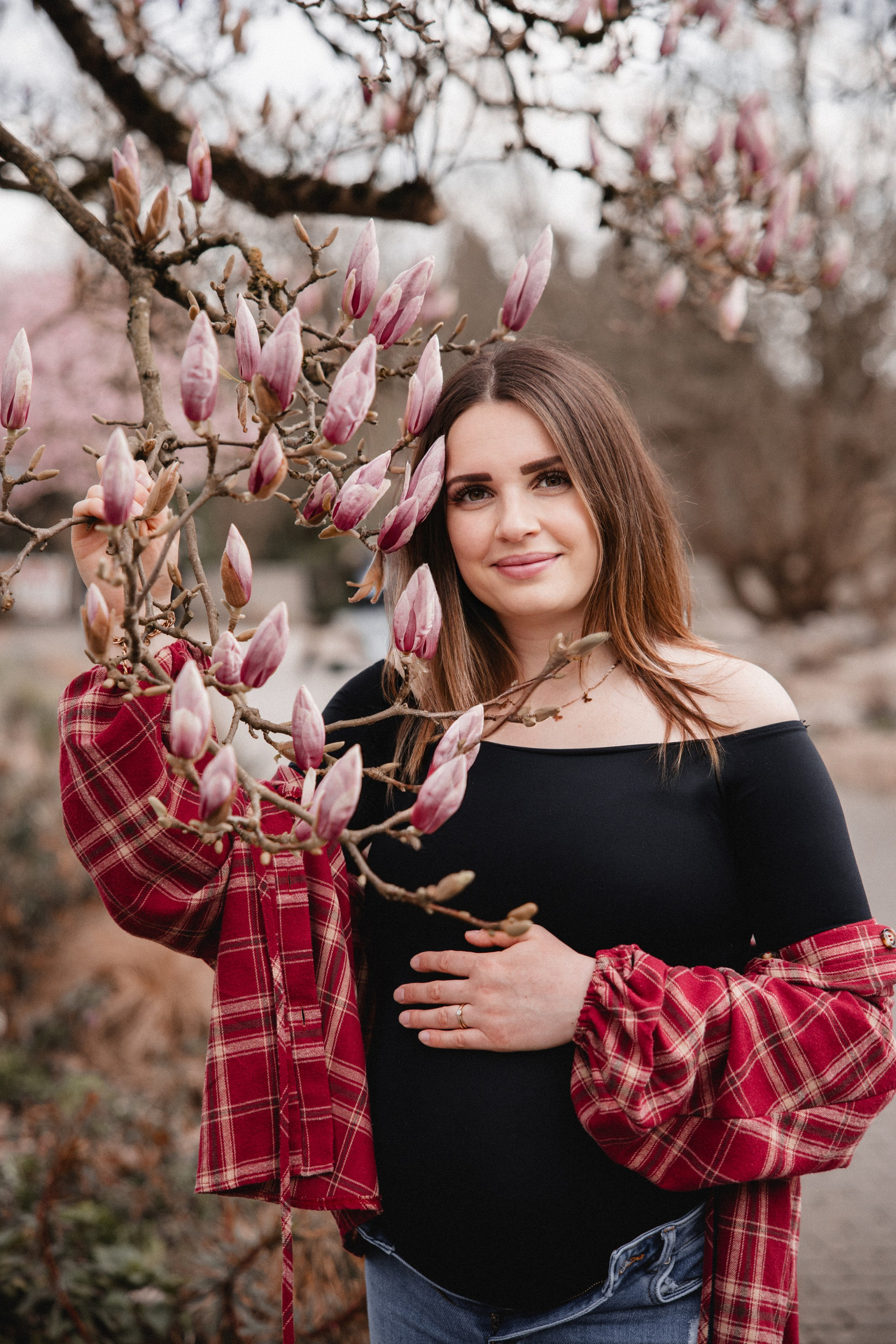 Babybauch Shooting im Fotostudio | Schwangerschaftsfotos in Bochum. Hochzeitsfotografin Bochum | Halyna Reiche Fotografie NRW