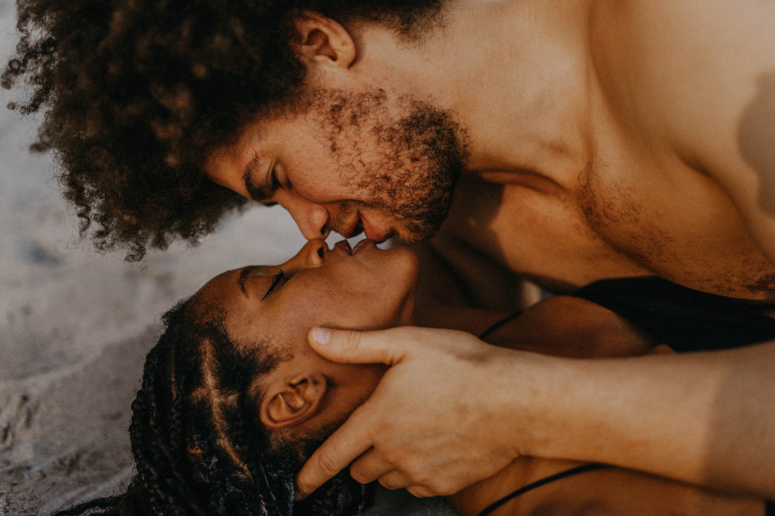 Zoya and Matai | Лавстори в Майами. Professional Photographer in Miami, Florida