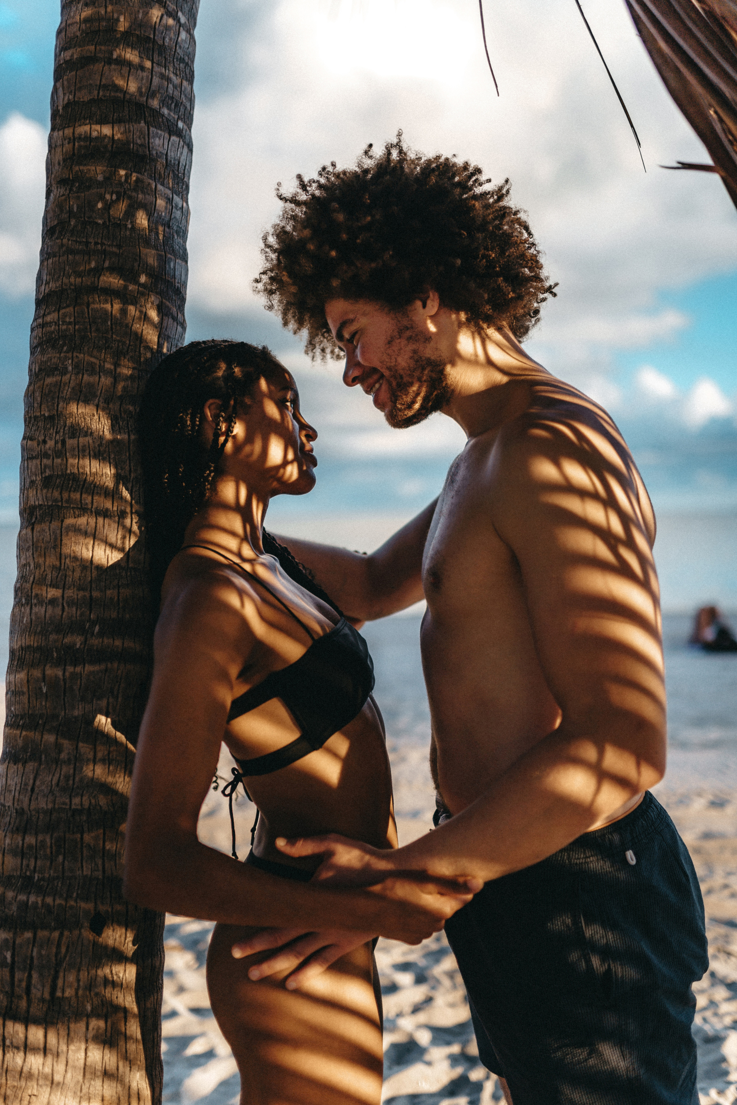 Zoya and Matai | Лавстори в Майами. Professional Photographer in Miami, Florida