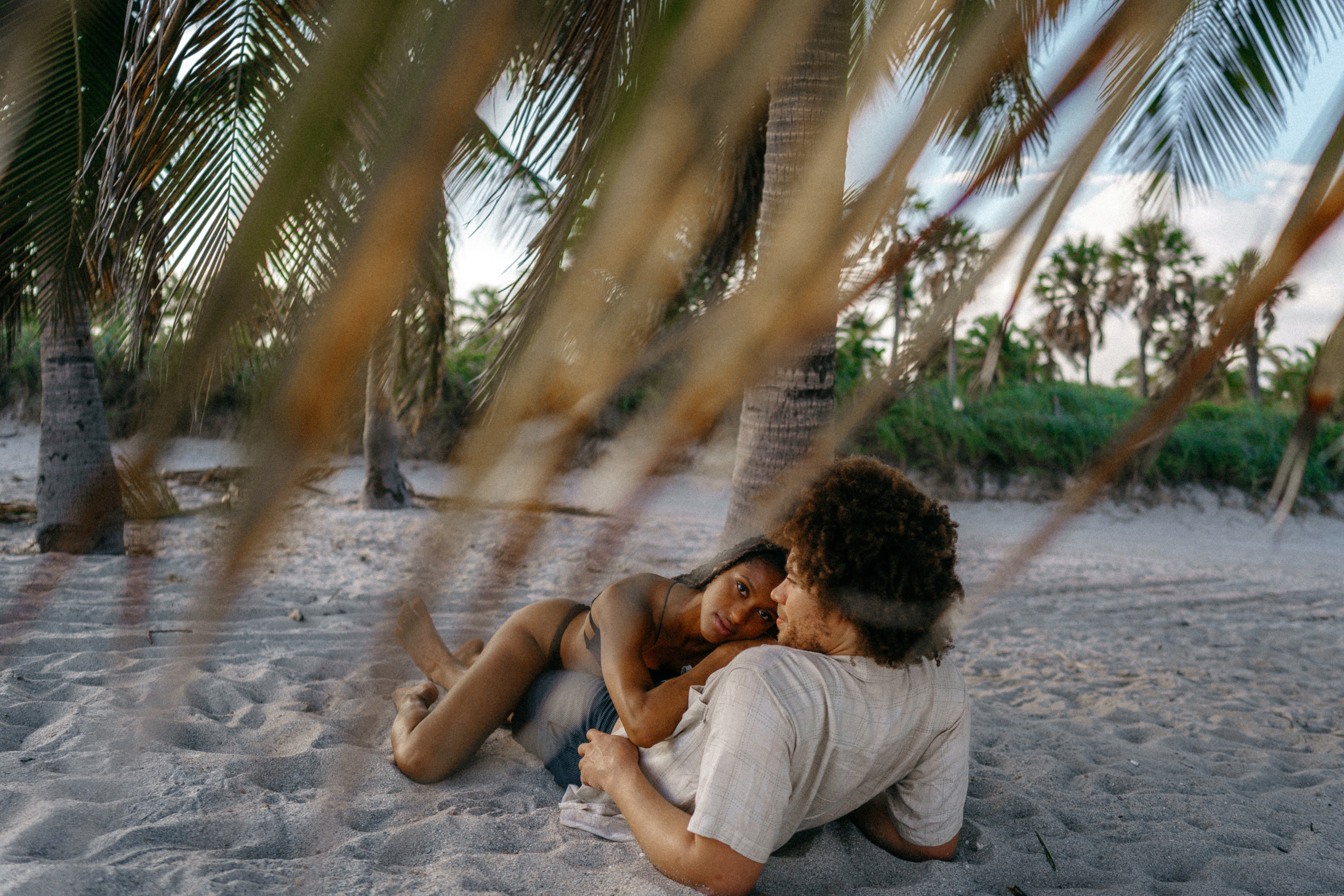 Zoya and Matai | Лавстори в Майами. Professional Photographer in Miami, Florida