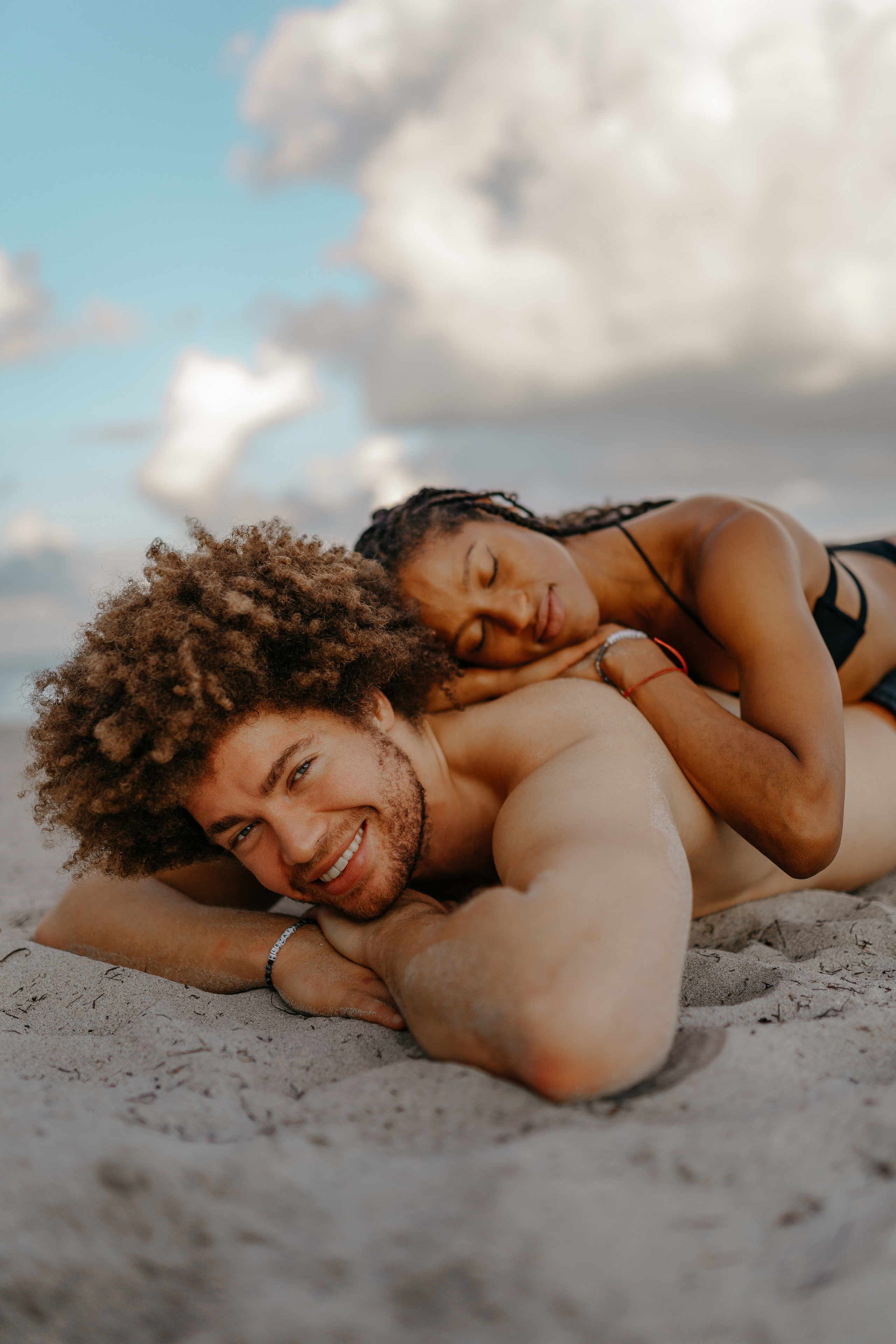 Zoya and Matai | Лавстори в Майами. Professional Photographer in Miami, Florida