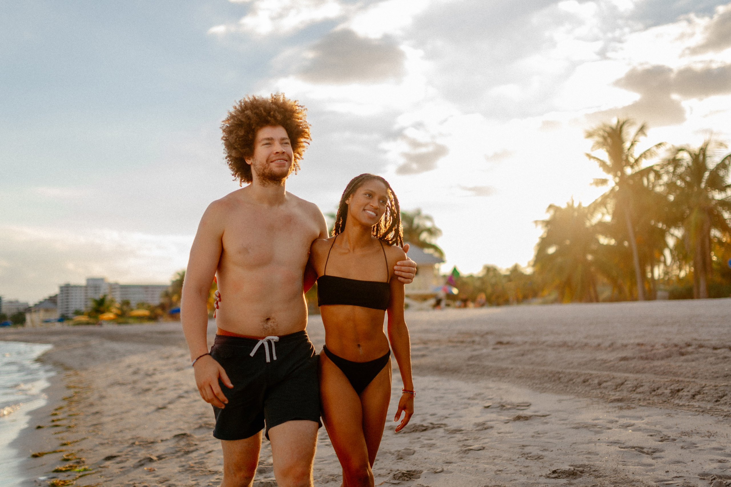 Zoya and Matai | Лавстори в Майами. Professional Photographer in Miami, Florida