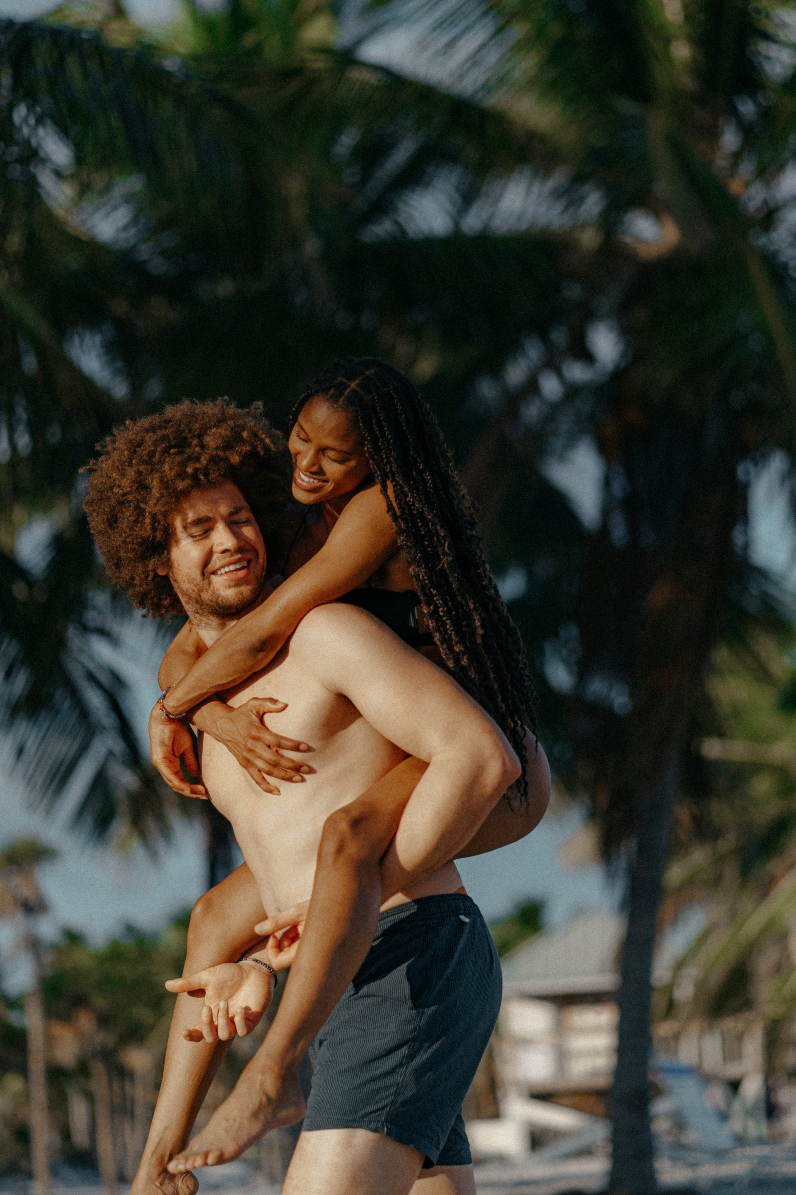 Zoya and Matai | Лавстори в Майами. Professional Photographer in Miami, Florida