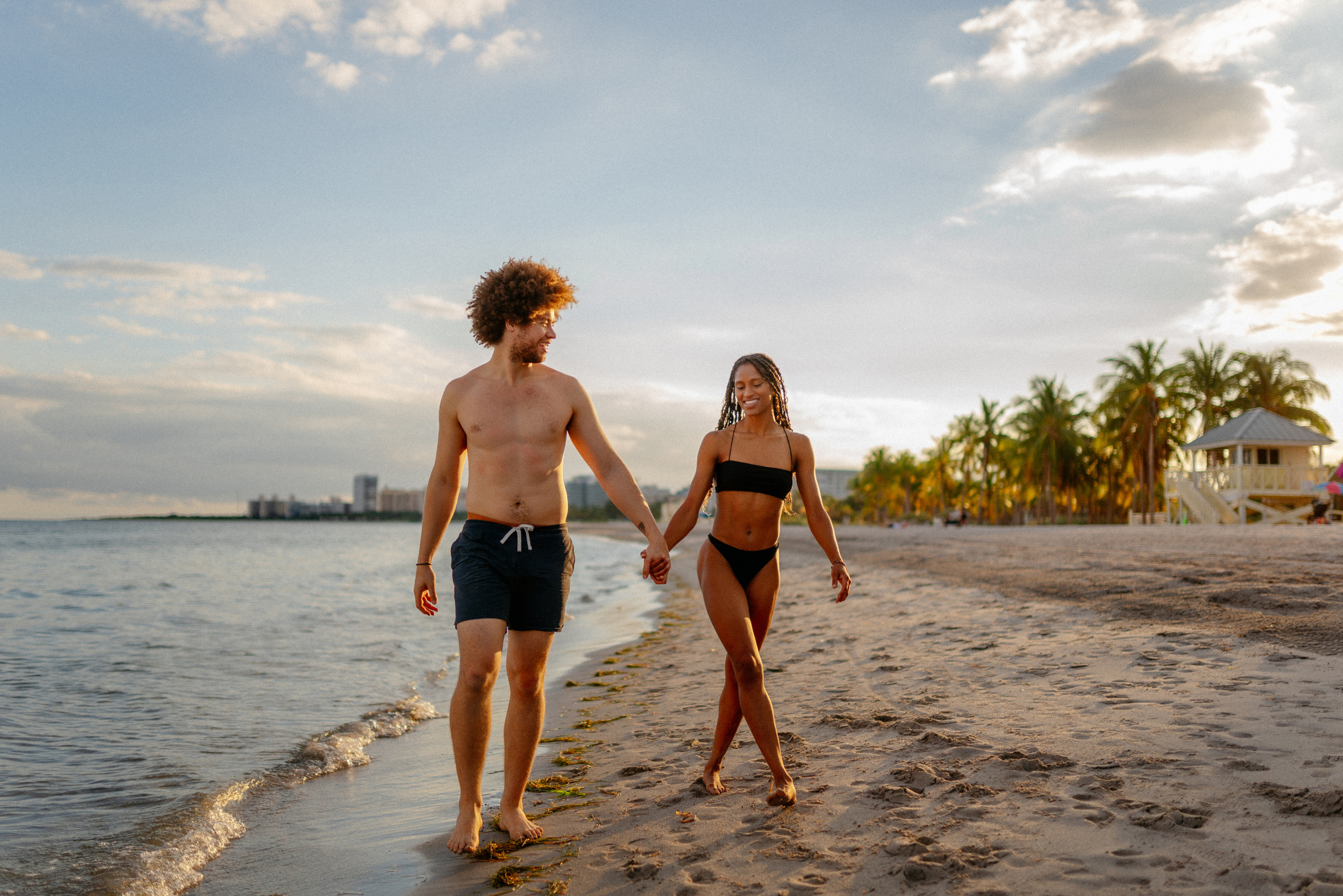 Zoya and Matai | Лавстори в Майами. Professional Photographer in Miami, Florida