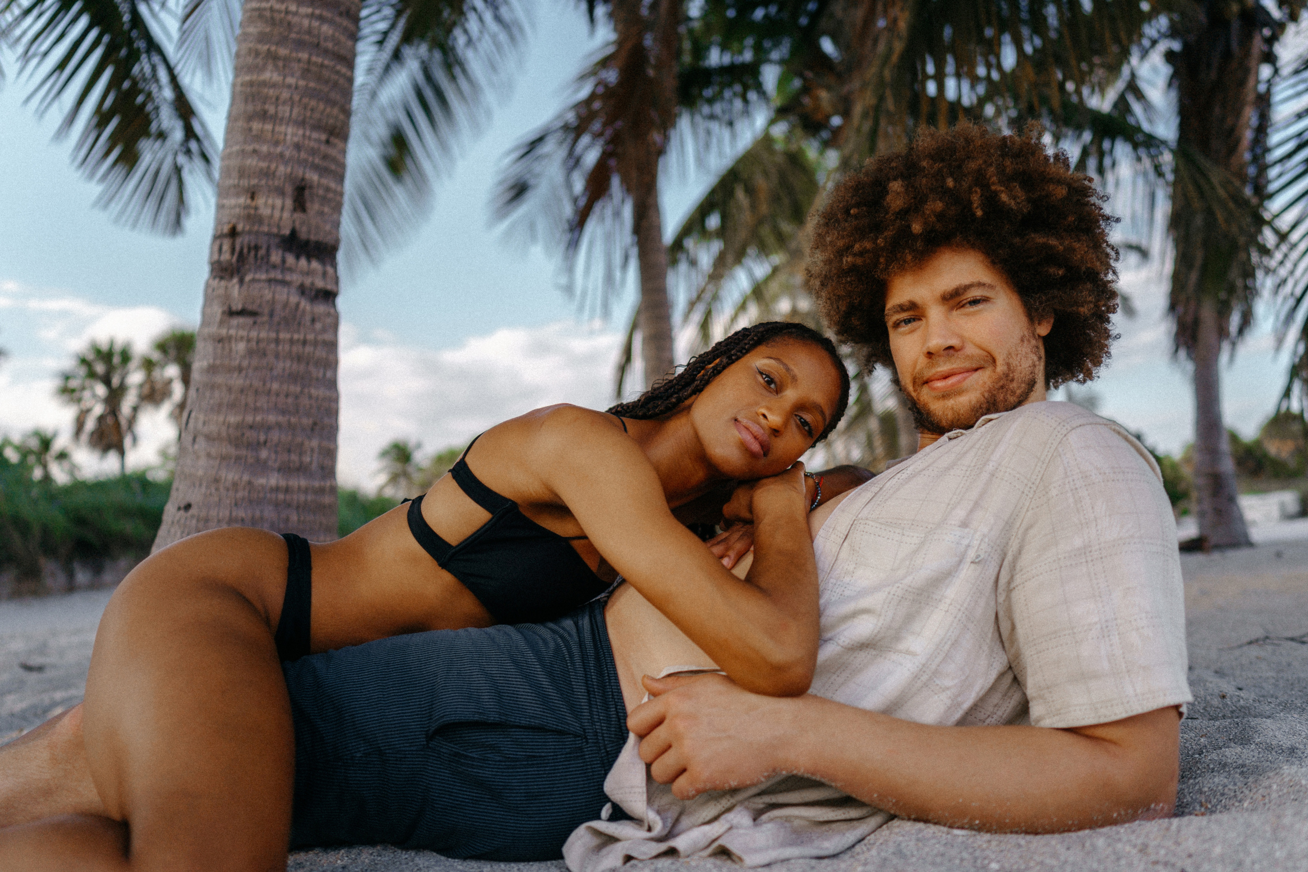 Zoya and Matai | Лавстори в Майами. Professional Photographer in Miami, Florida