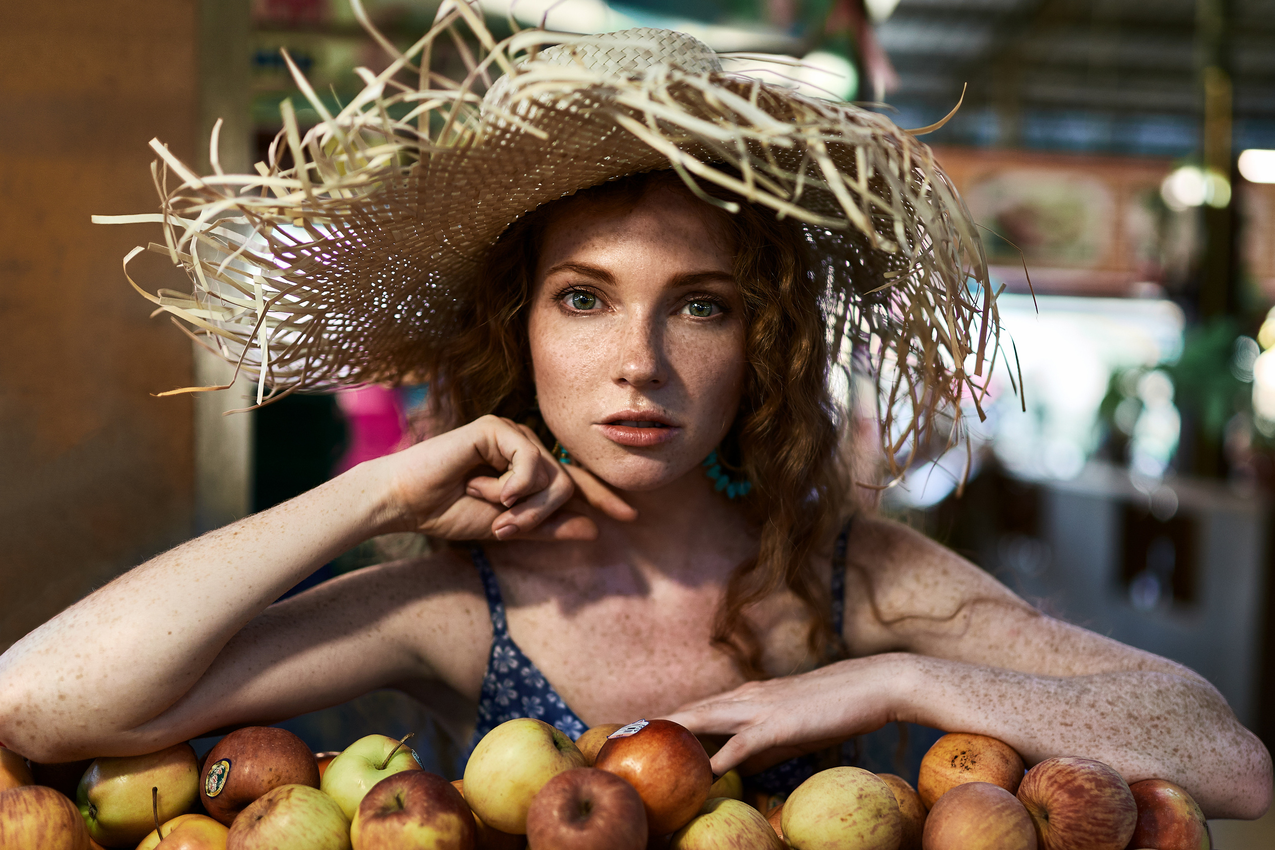 Fruit market photoshoot | Фотосессия на фруктовом рынке. Professional Photographer in Miami, Florida