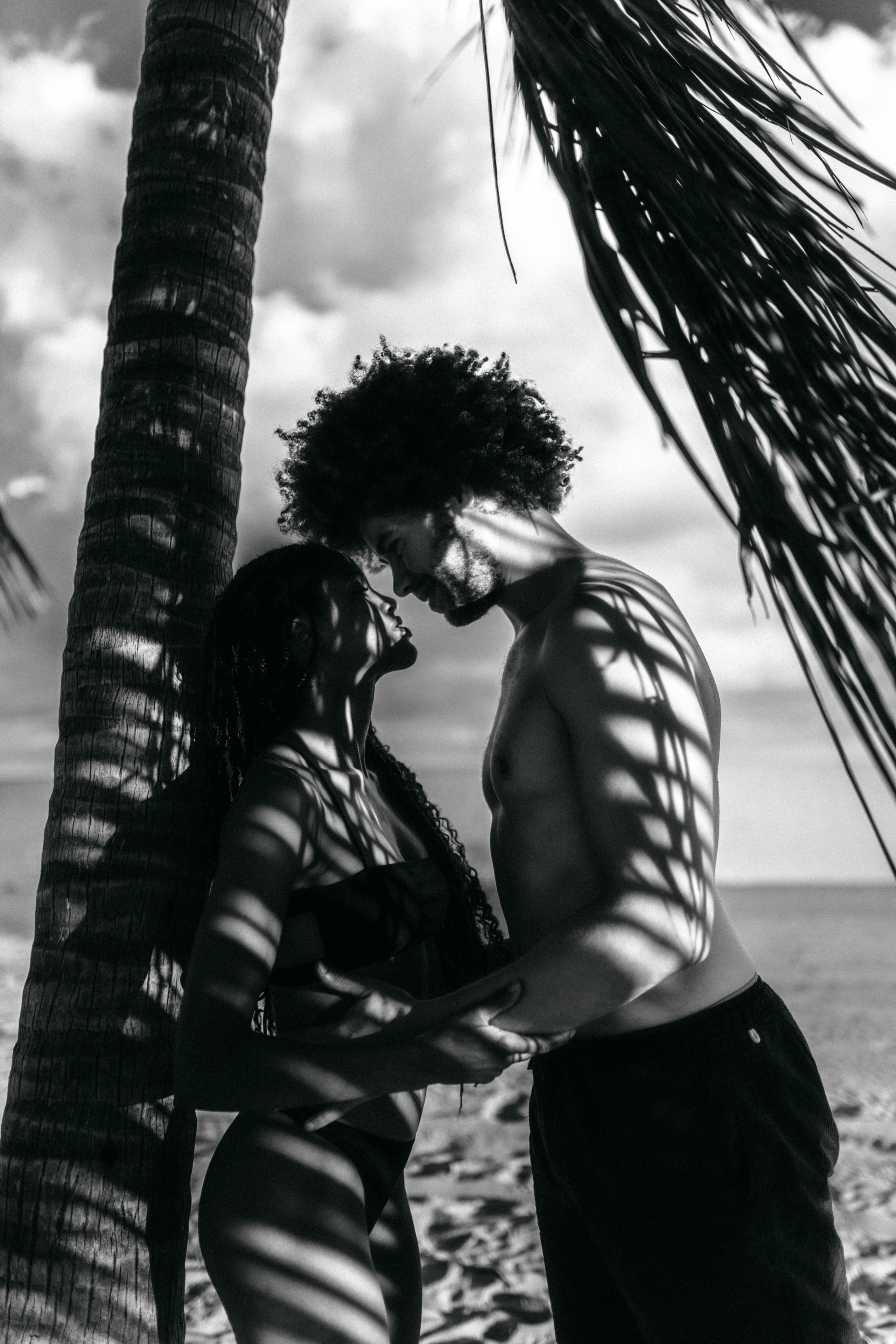 Zoya and Matai | Лавстори в Майами. Professional Photographer in Miami, Florida