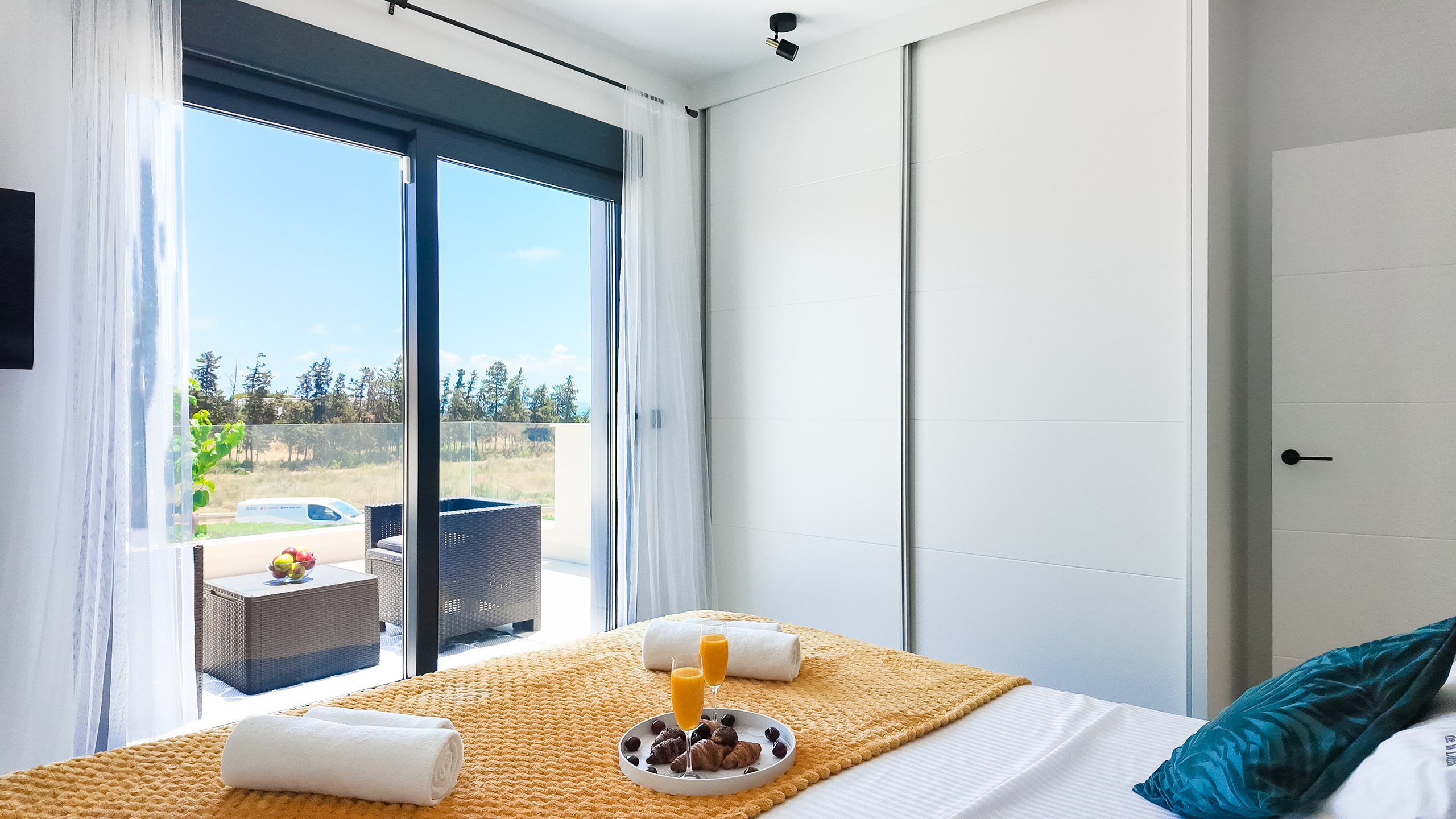 VILLA Luna I&M GROUP. Baby Beast