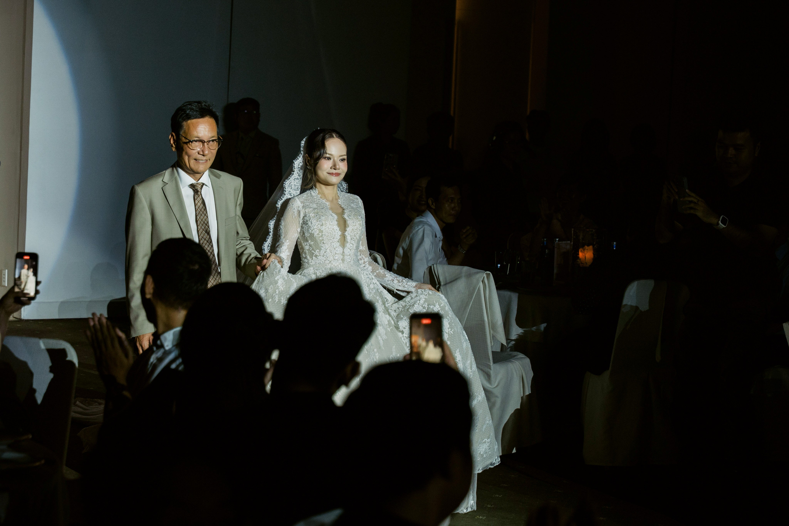 Tu + Thuy | Photojournalism. BenColor Studio