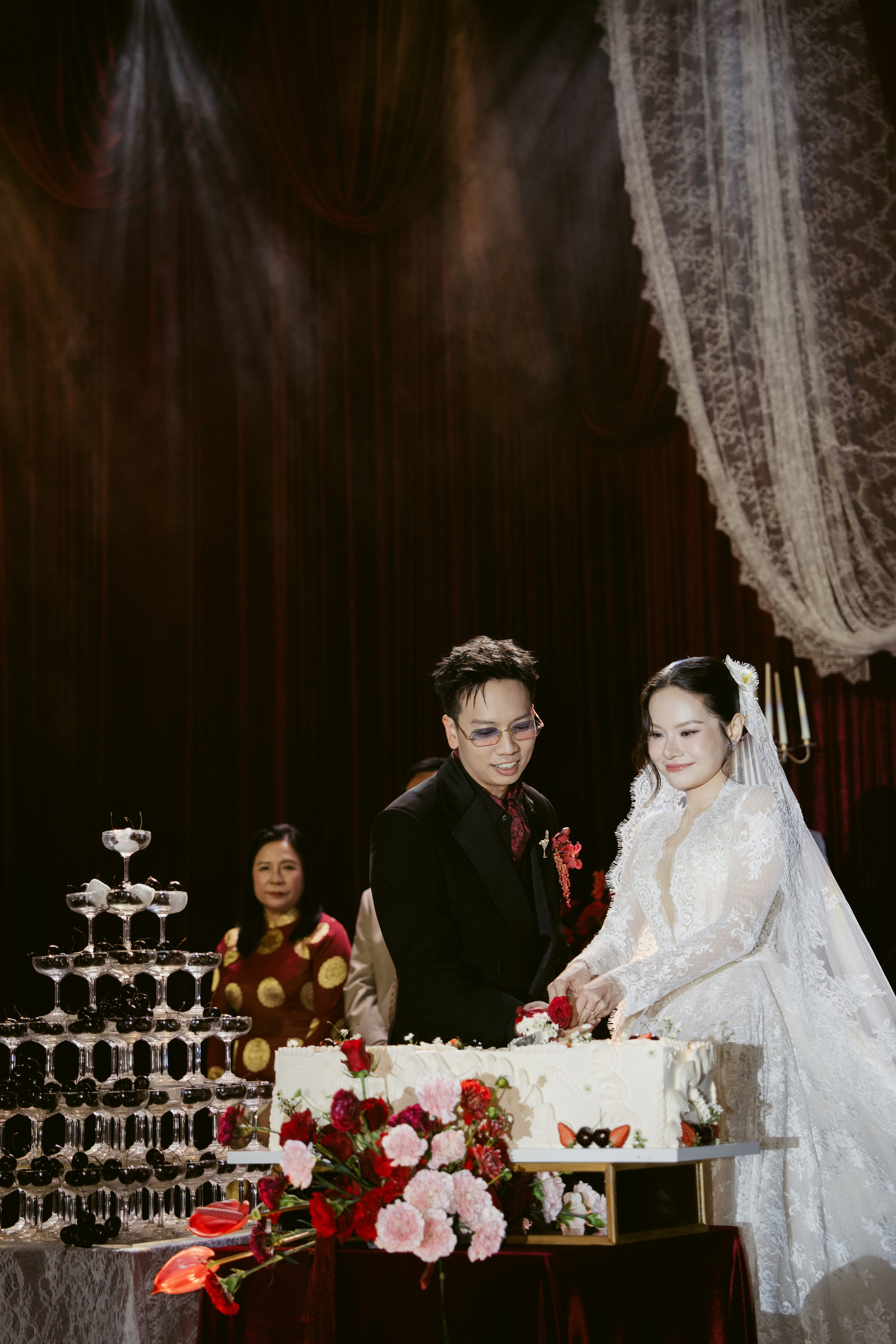 Tu + Thuy | Photojournalism. BenColor Studio