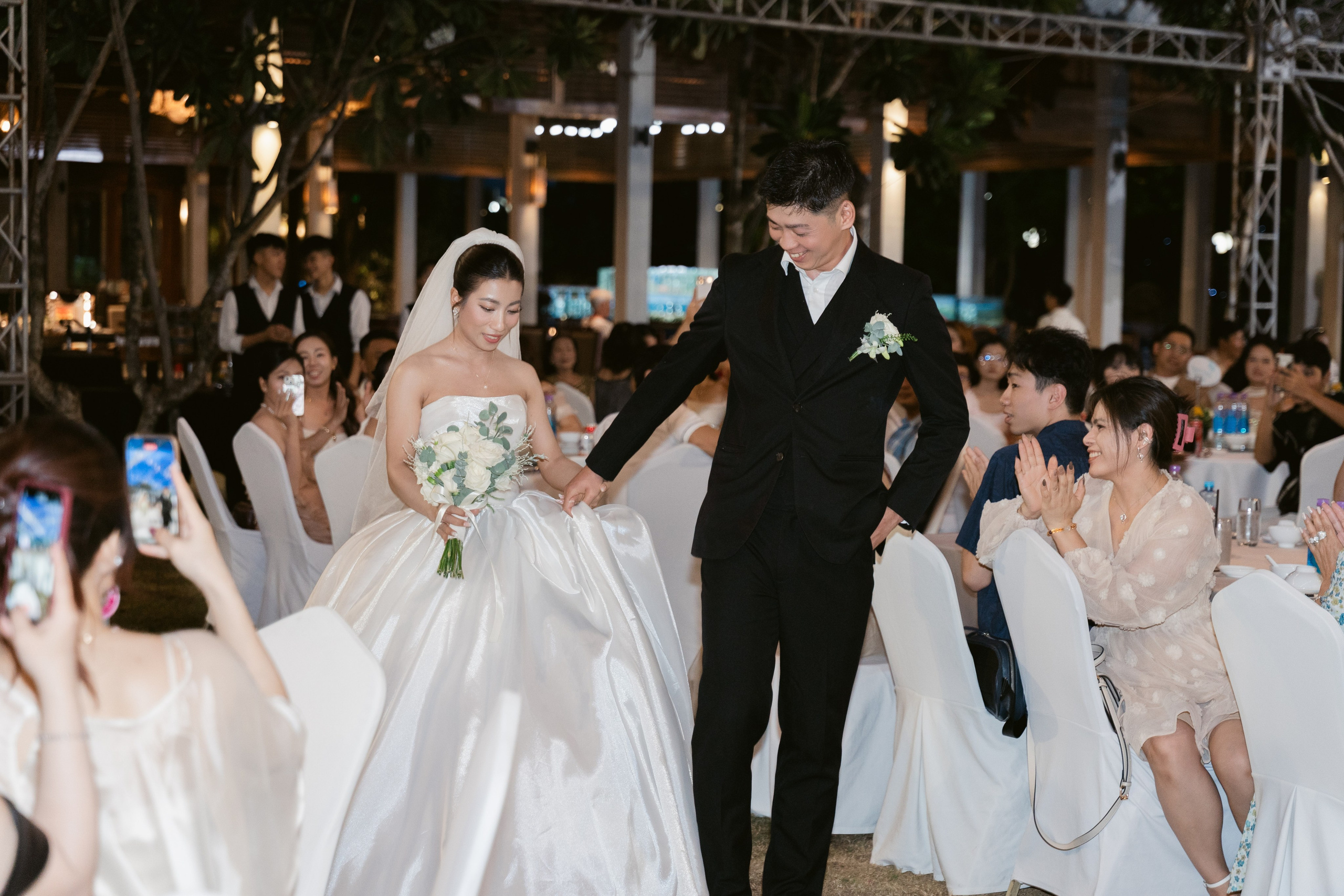 Yoshi + Xuan | Photojournalism. BenColor Studio