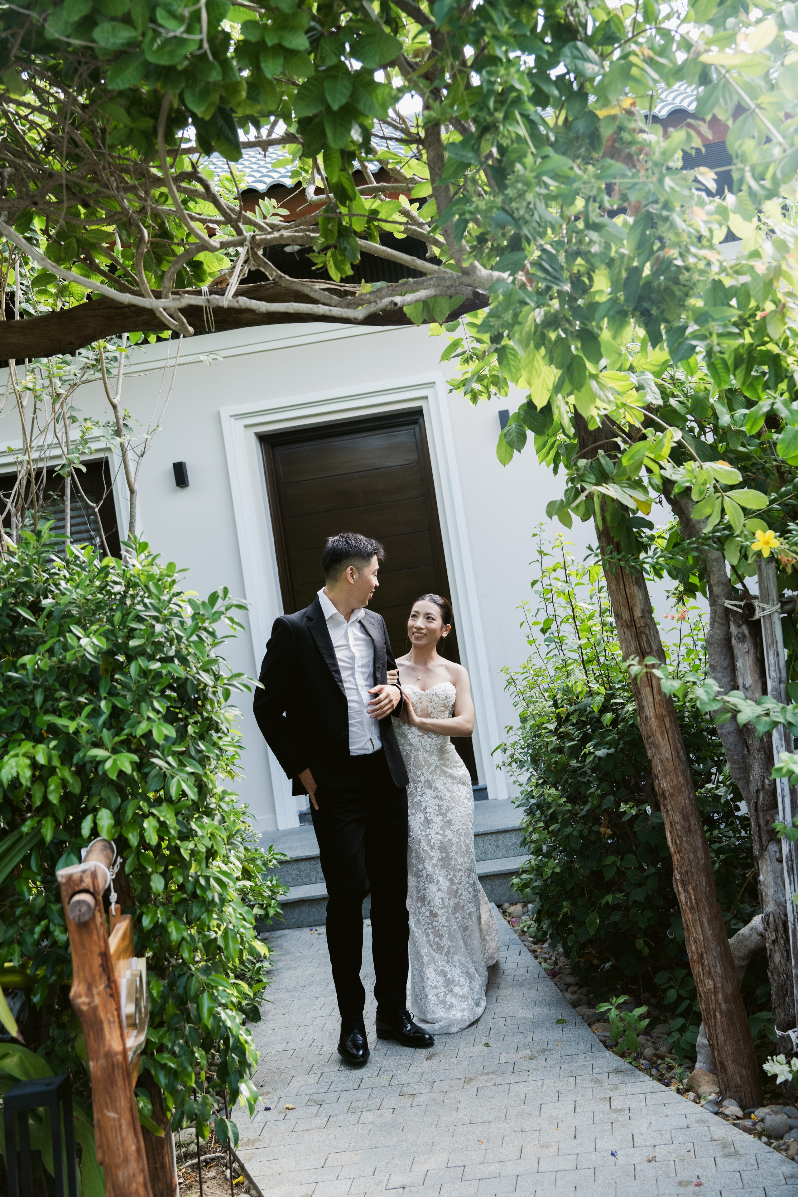 Yoshi + Xuan | Photojournalism. BenColor Studio