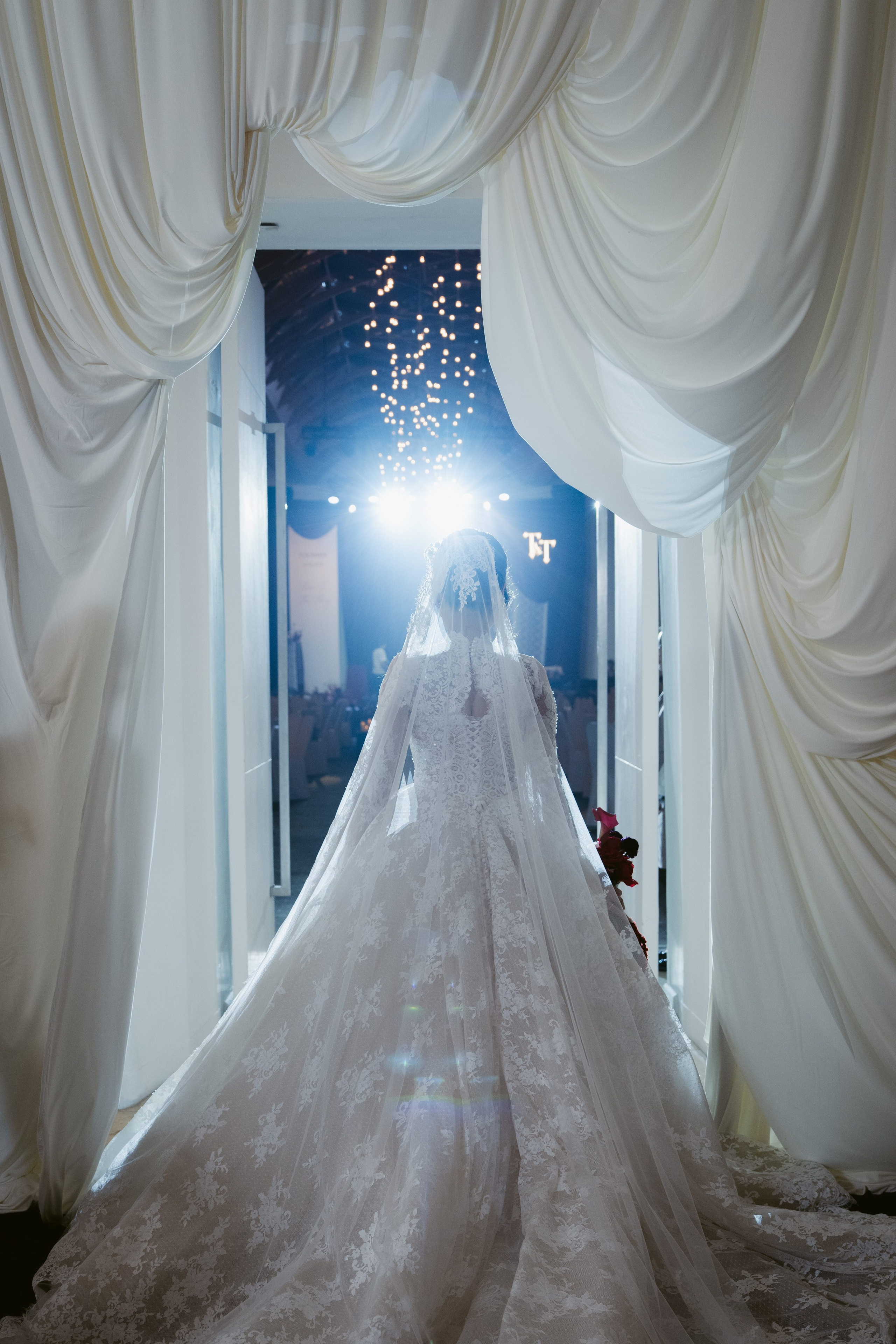 Tu + Thuy | Photojournalism. BenColor Studio