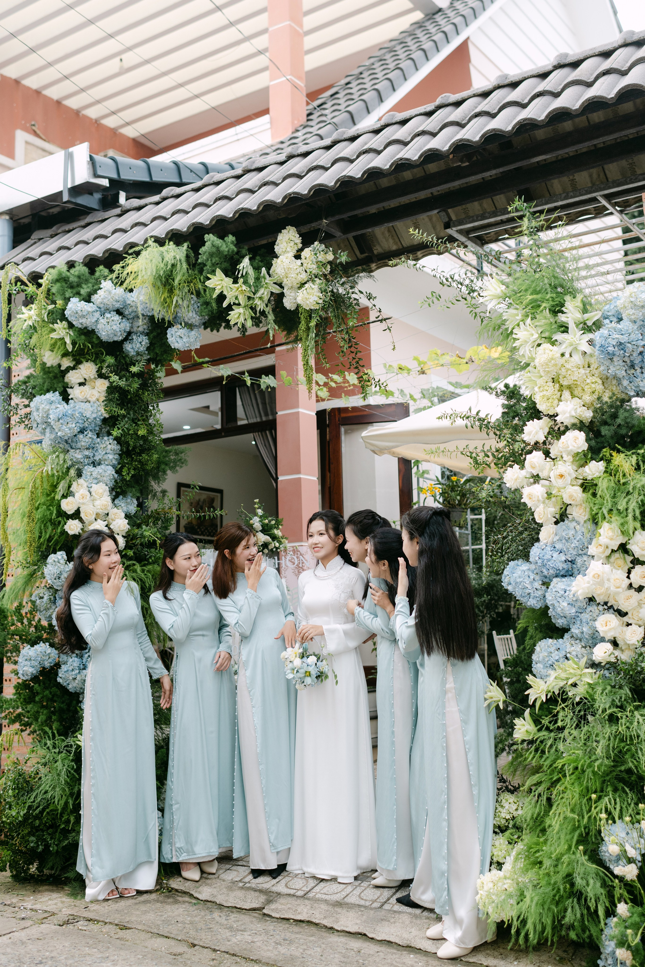 Khanh + Nguyen | Photojournalism. BenColor Studio