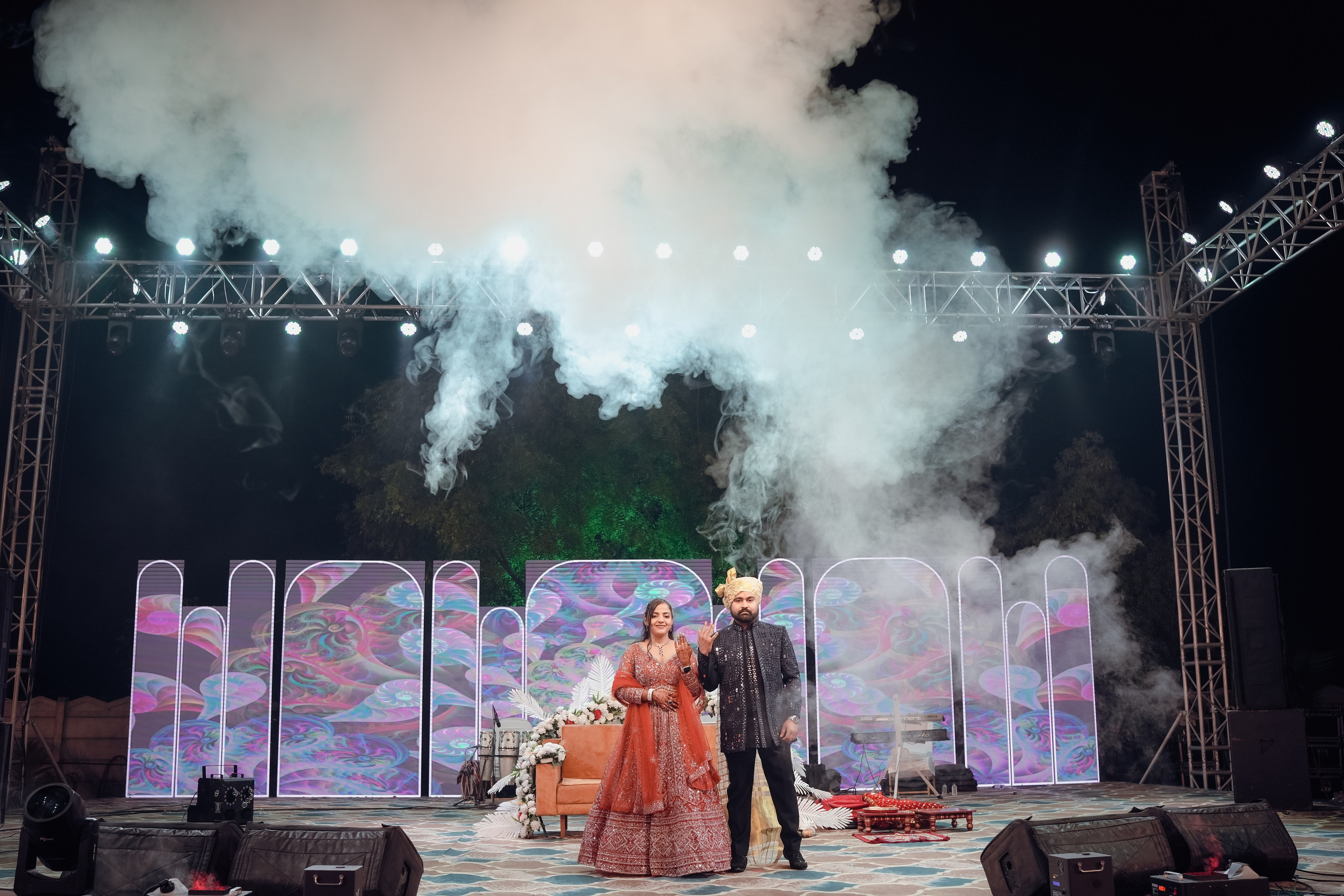 WEDDINGS. Love Emotions Weddings