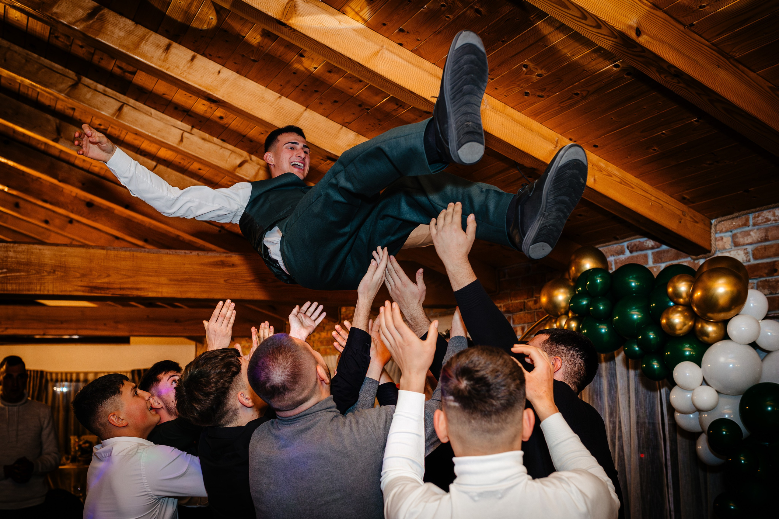 Majorat Mitel. Ionut Brehuescu — Fotograf