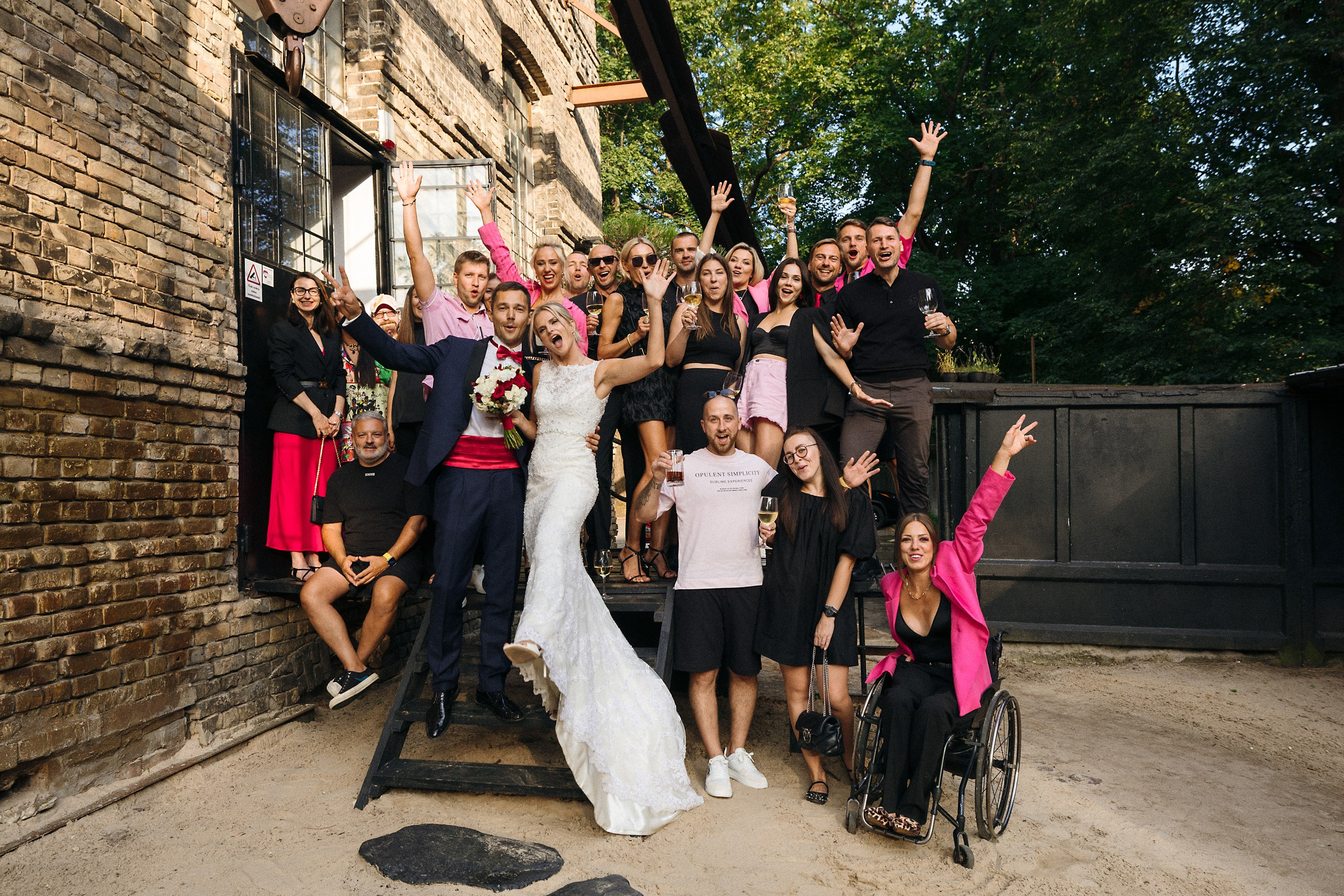 Юбилей свадьбы — 10 лет вместе, Porsche, страсть и стильная фотосессия в Риге. Евгений Тимофеев | Свадебный и контент-фотограф и видеограф в Риге