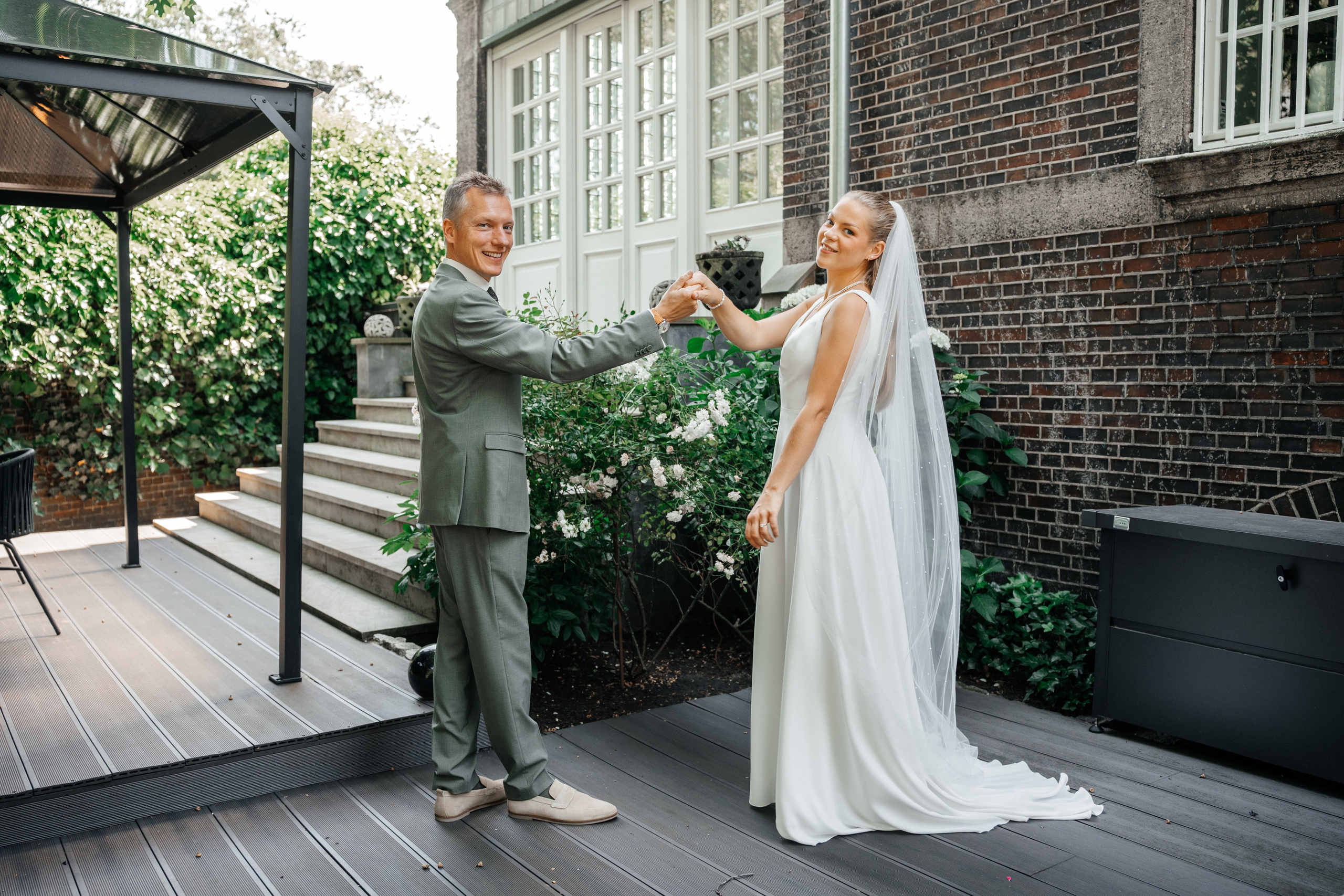 H & S, AVERDUNKSHOF. Wedding Photographer Germany