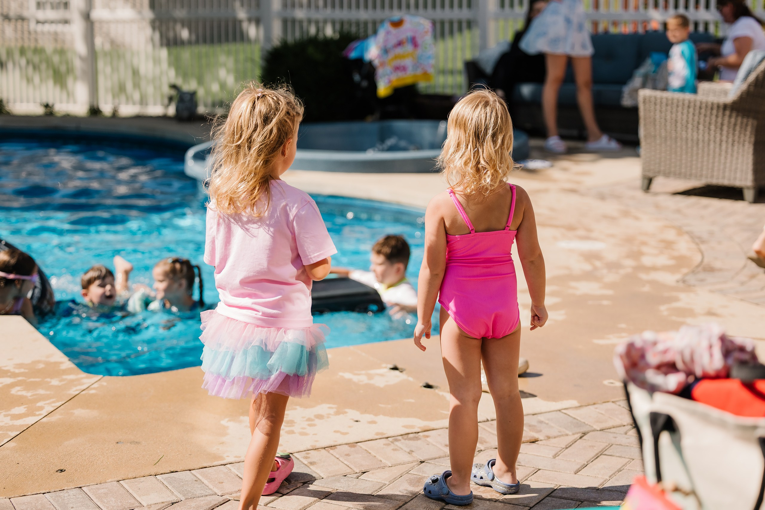 Birthday Party. Wedding family event photographer in Chicago Nick Yushevich