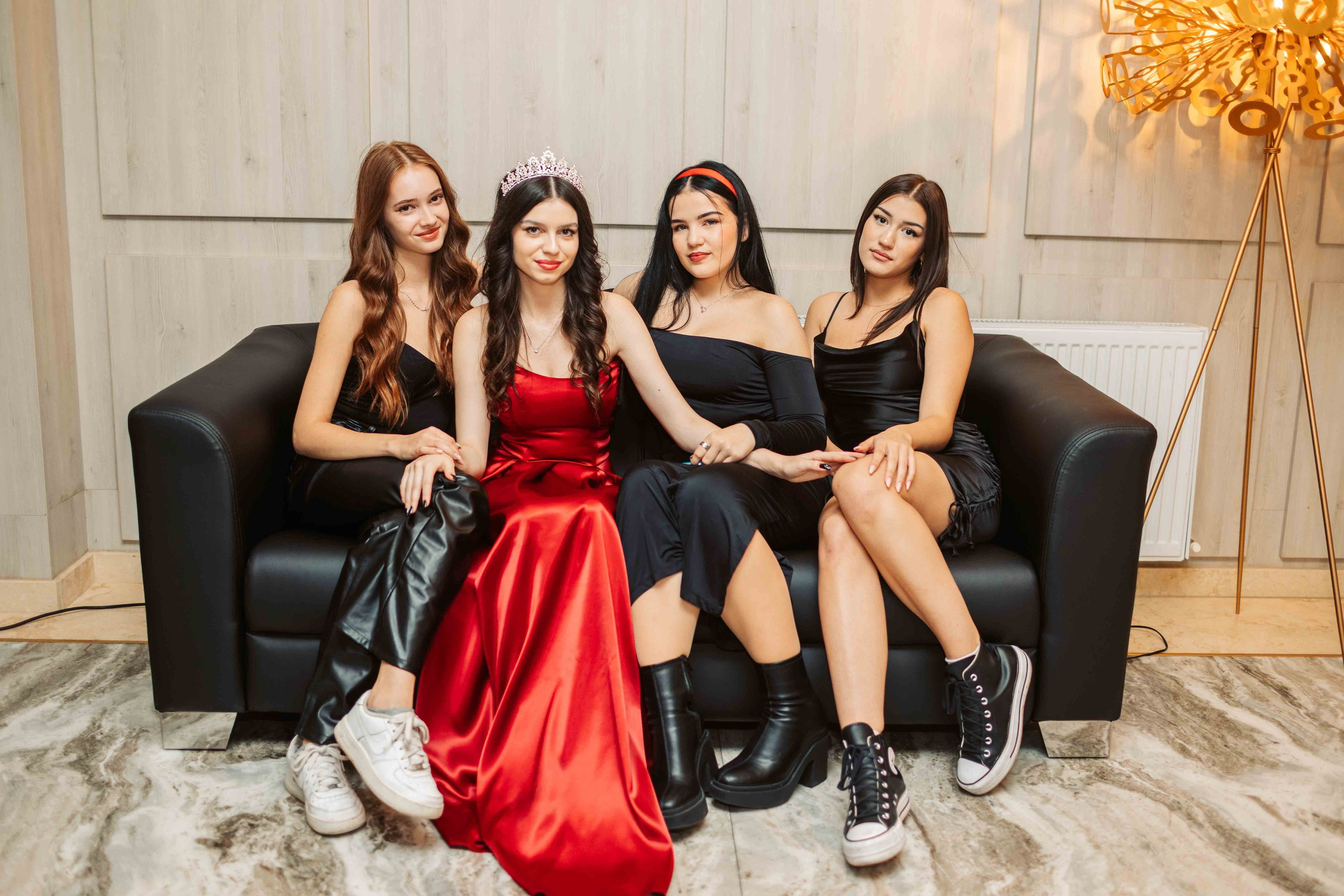 Majorat Miruna. Contrast Studio