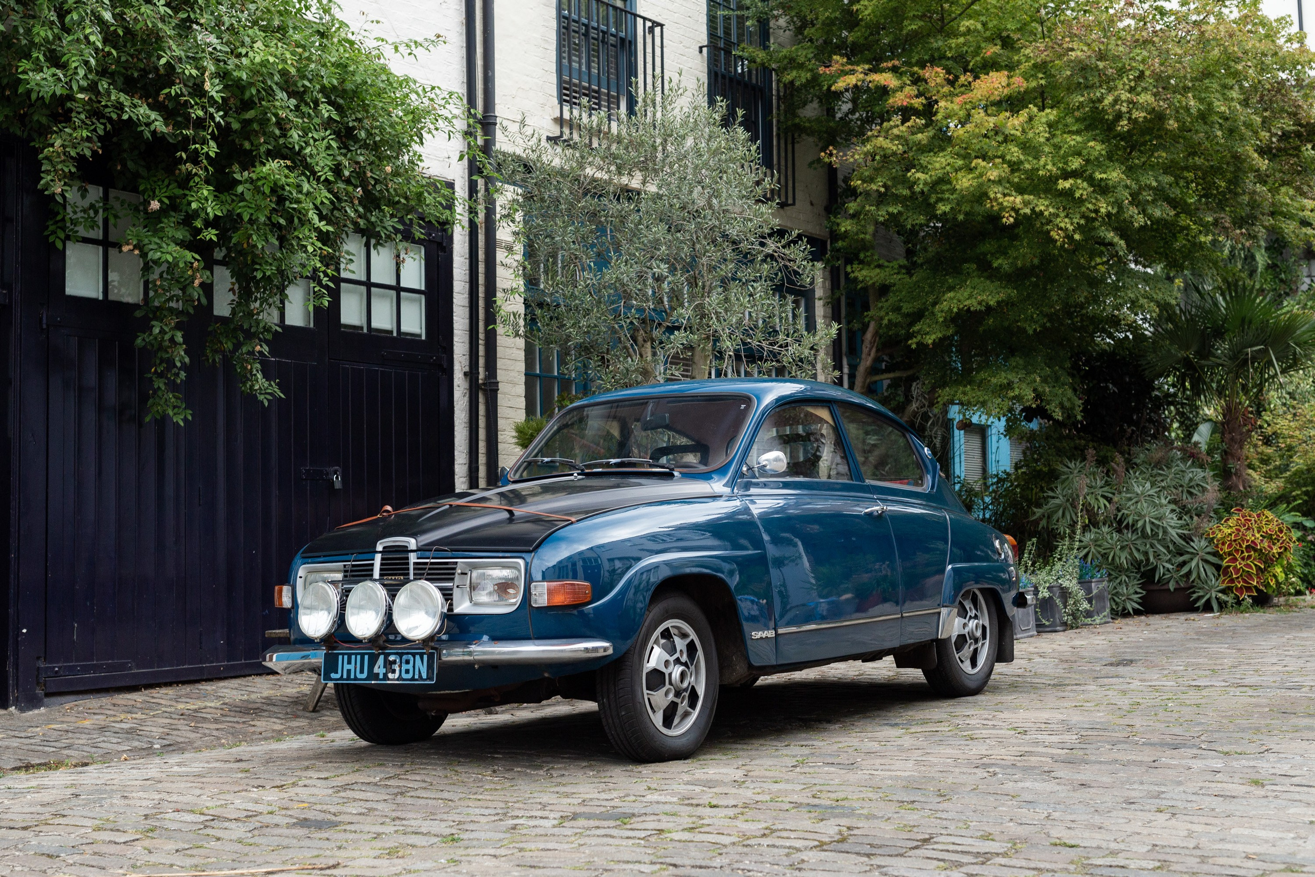 Auctions. Automotive photographer based in London