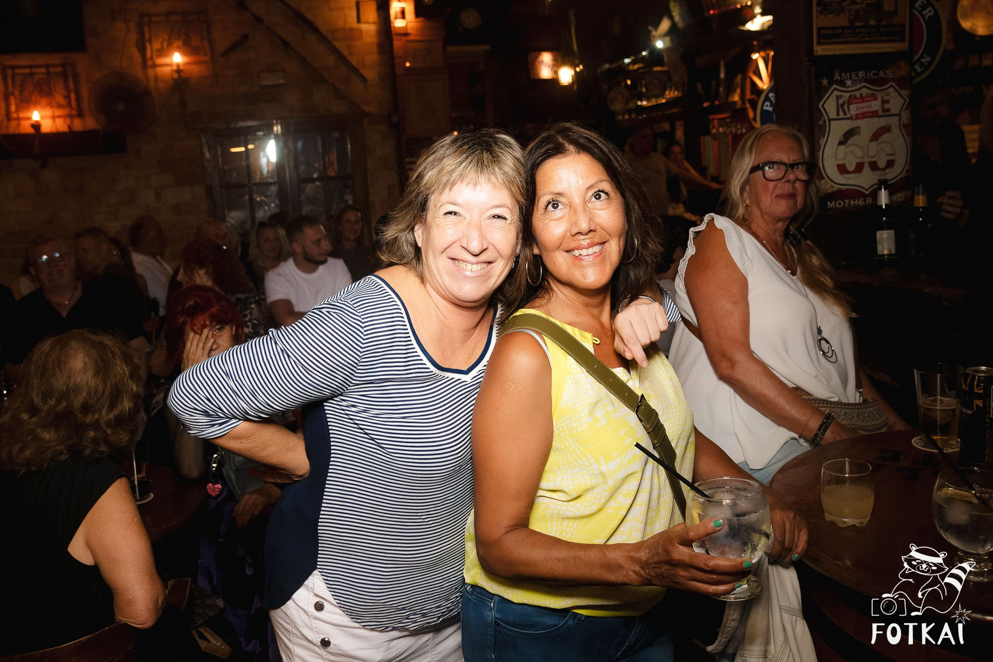 Get Back en El Paso Bar – Noche de Rock en Vivo | Reportaje Fotográfico Oktoberfest | FOTKAI