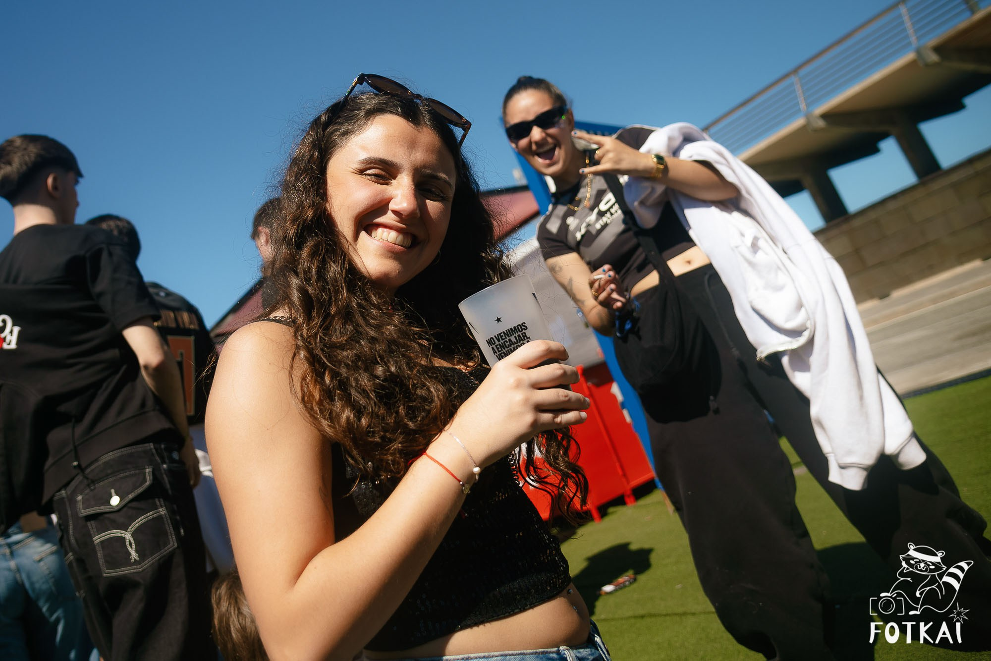 Costa Sonora 2026 Alicante Día 1 Fotos — encuéntrate en fotos y busca amigos del festival | FOTKAI