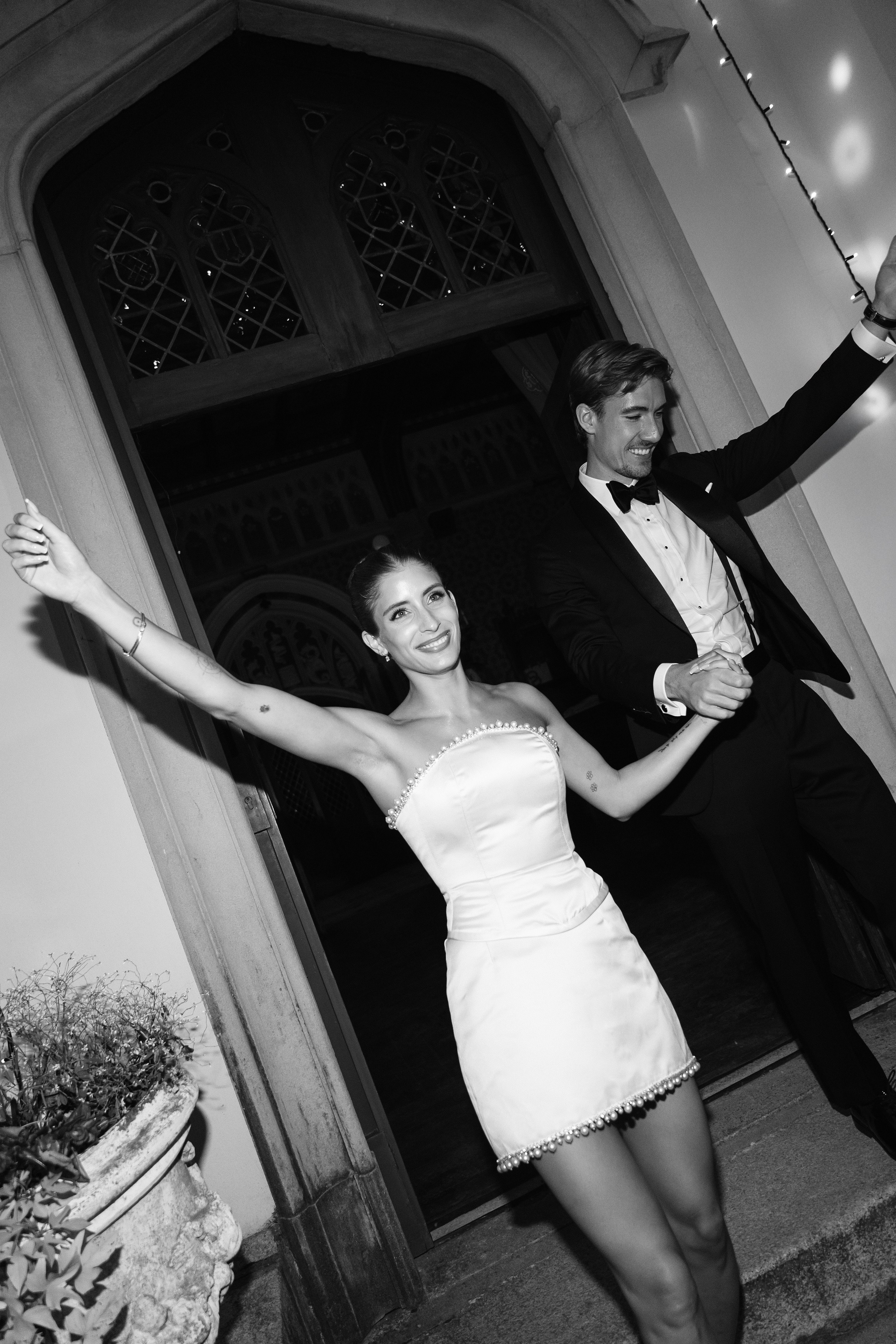 Wedding Photographer Lake Maggiore Como Italy. Wedding Photographer Rome Tuscany Como Sicily Puglia Amalfy Italy- Oksana Savenchuk