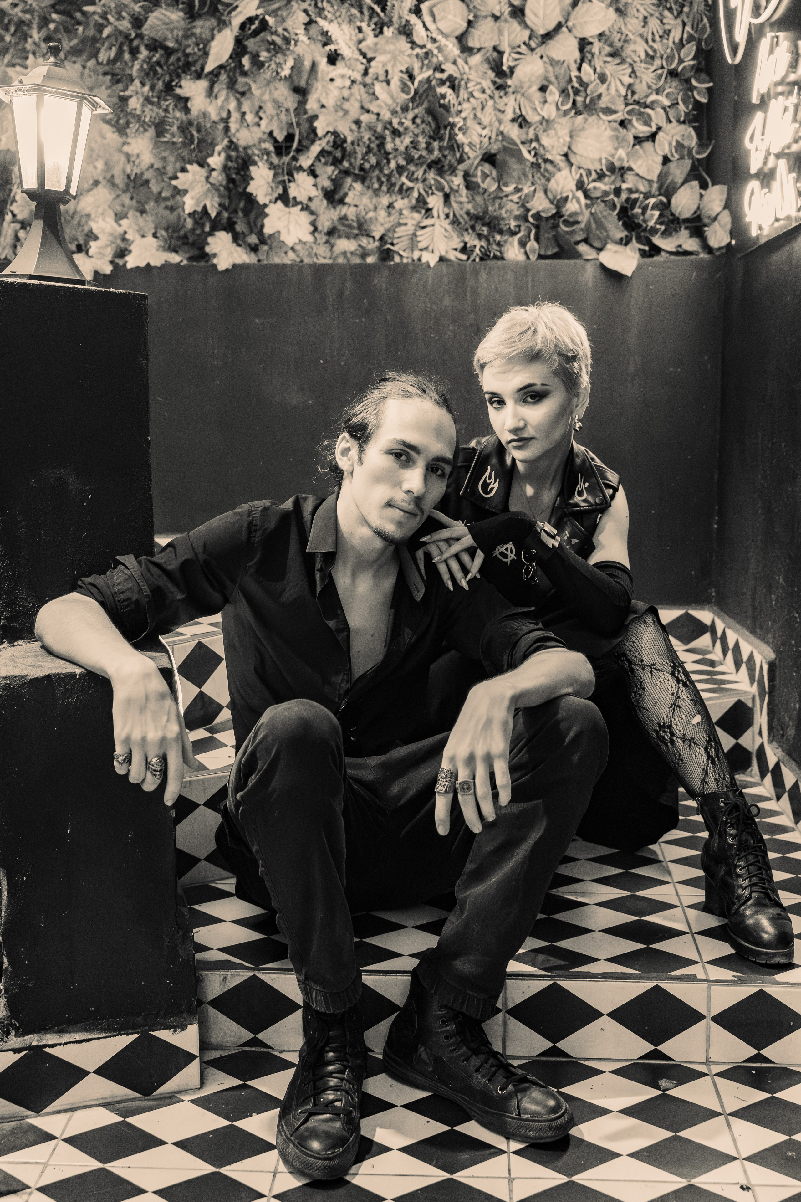 My Friends Pub. UNRATED PHOTO