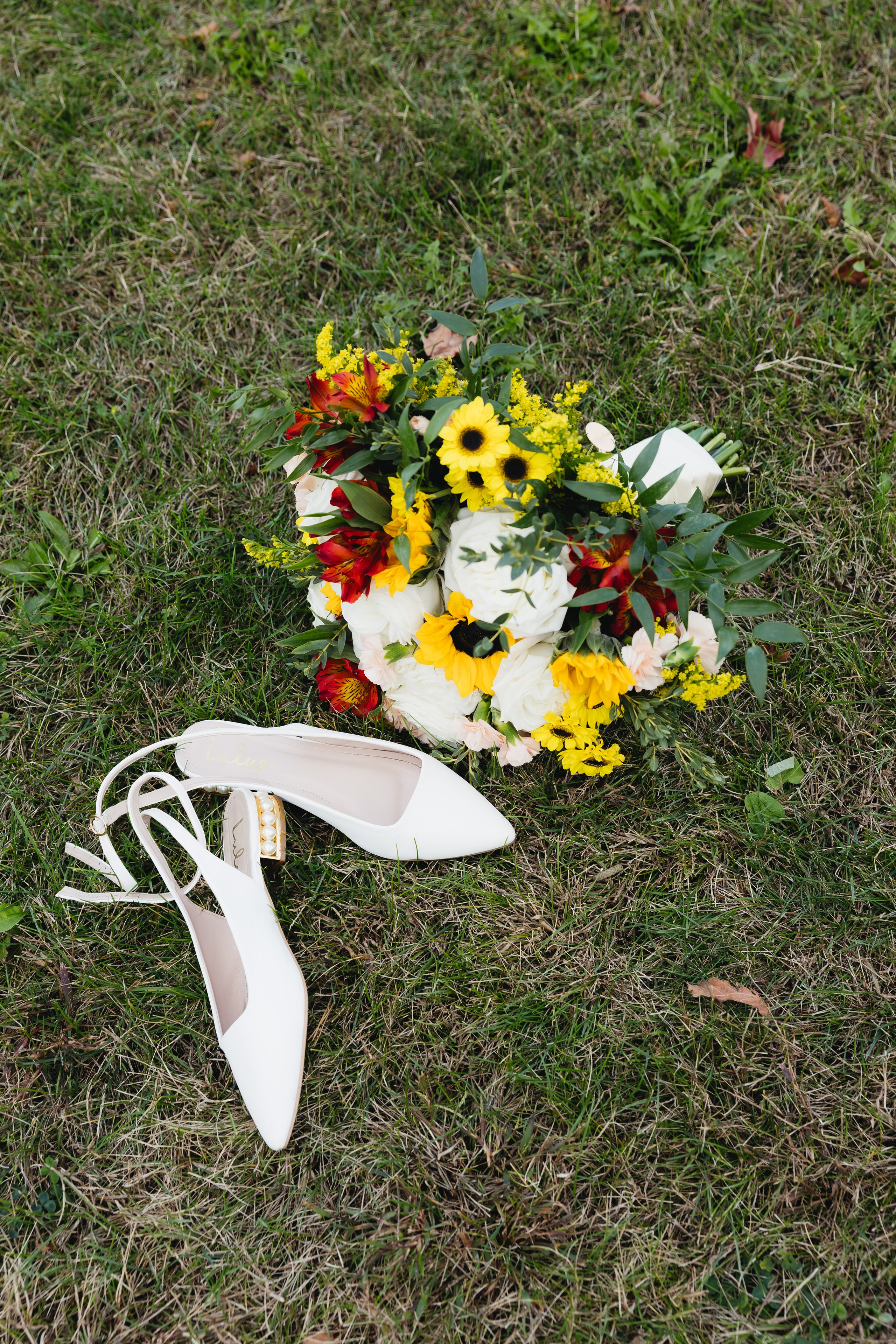 Intimate Church Wedding in Chicago — Wedding Photographer