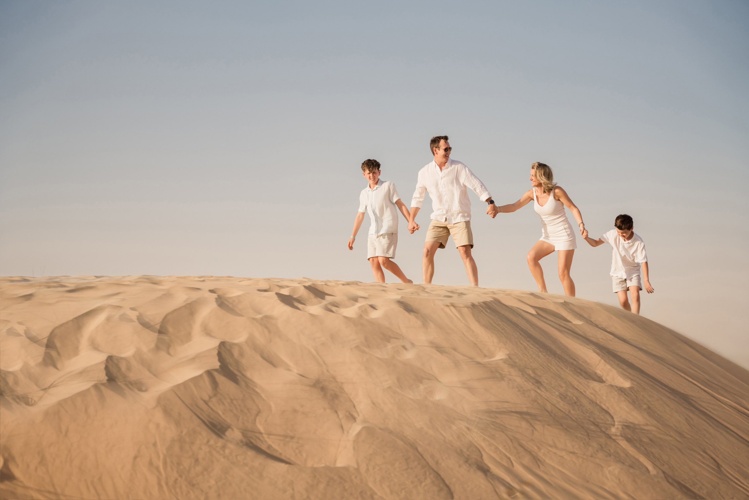 Desert run and fun!. Angela Iakovleva — Family Photographer in Dubai