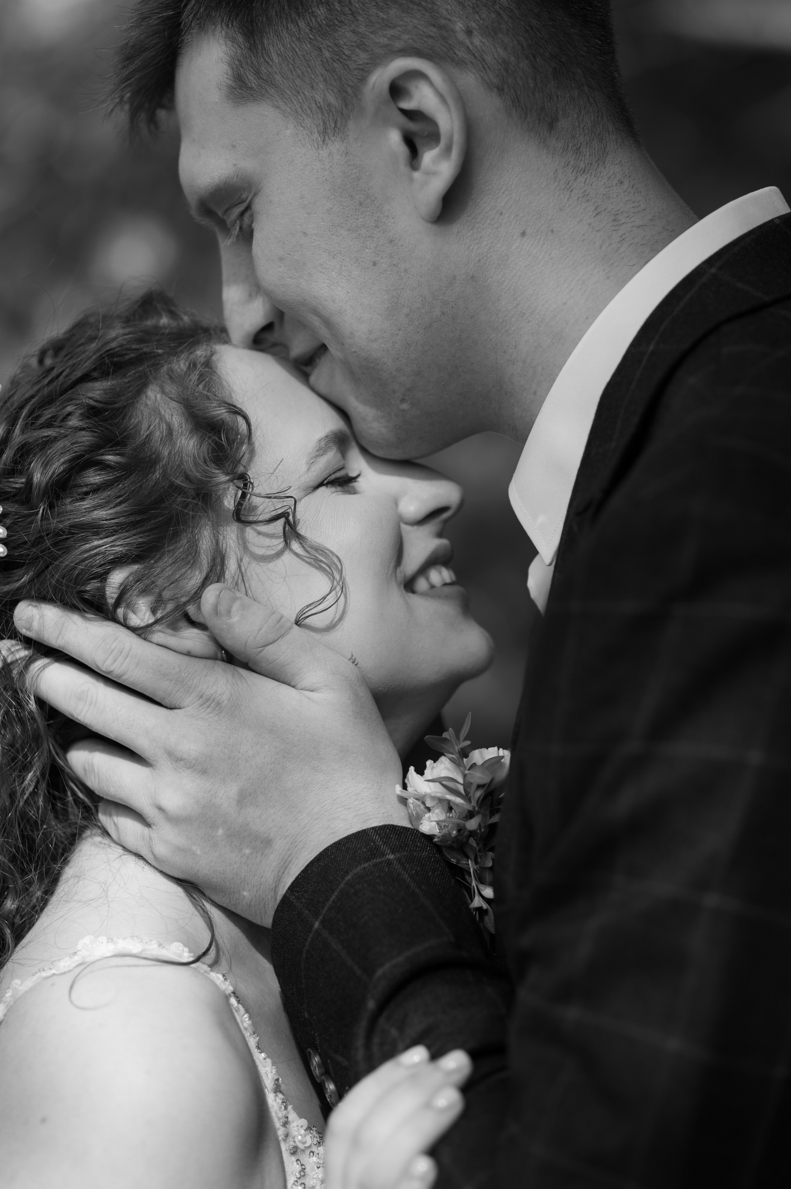 Party. Wedding and commercial photographer