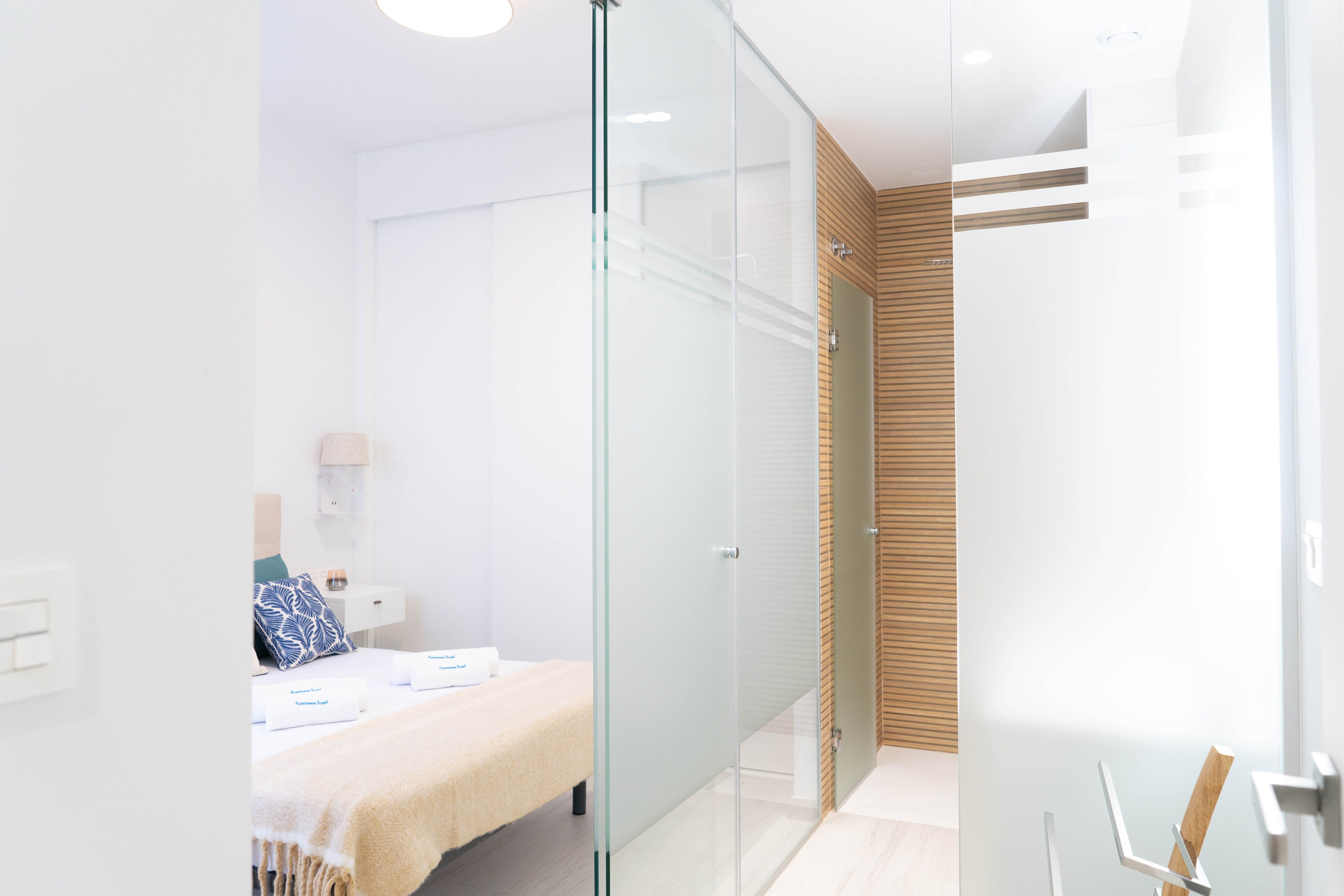 I&M GROUP royal 29. Baby Beast