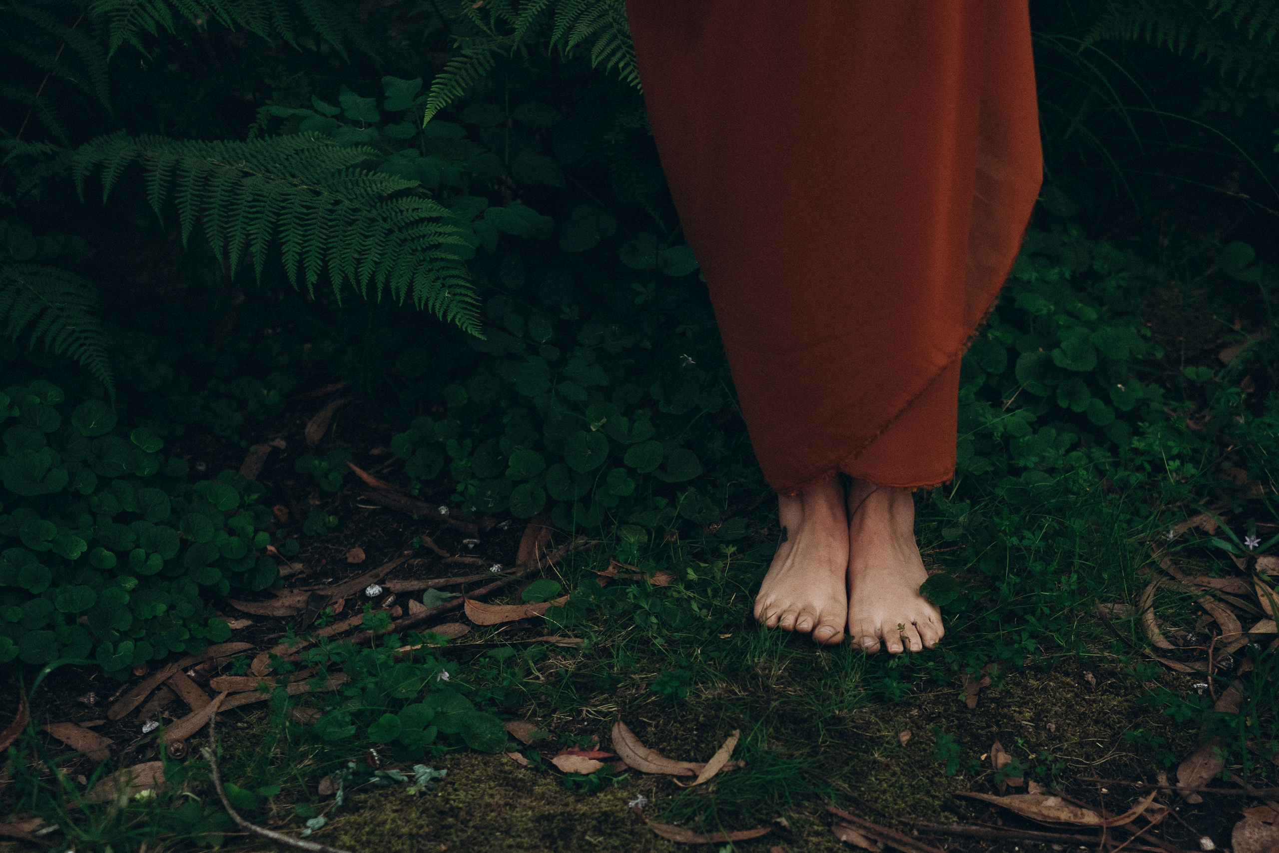 Maternity Photoshoot in Portugal — Artistic Pregnancy Session