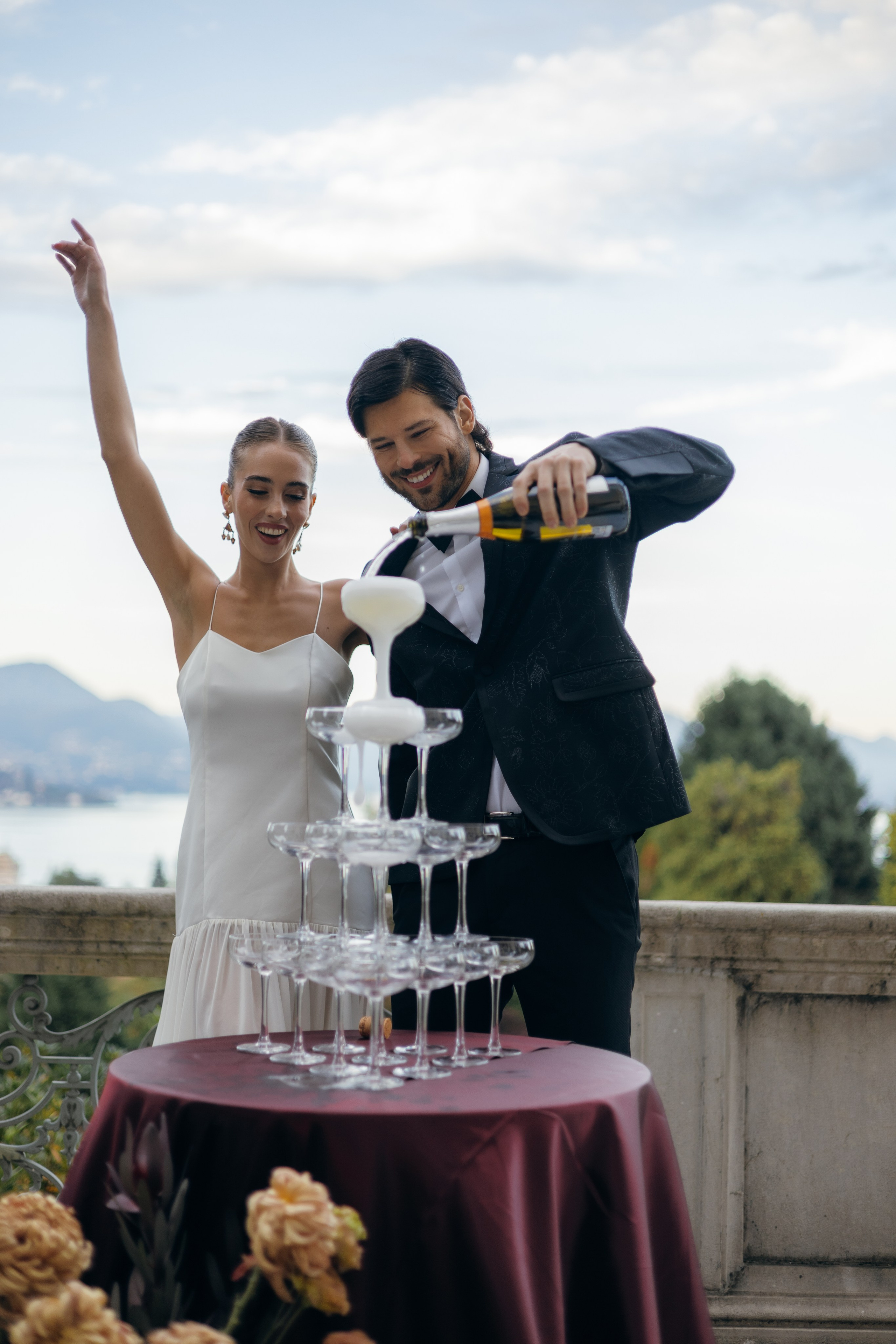Catherine and Samuel. Sara Luca Wedding Photographer in Italy and Europe