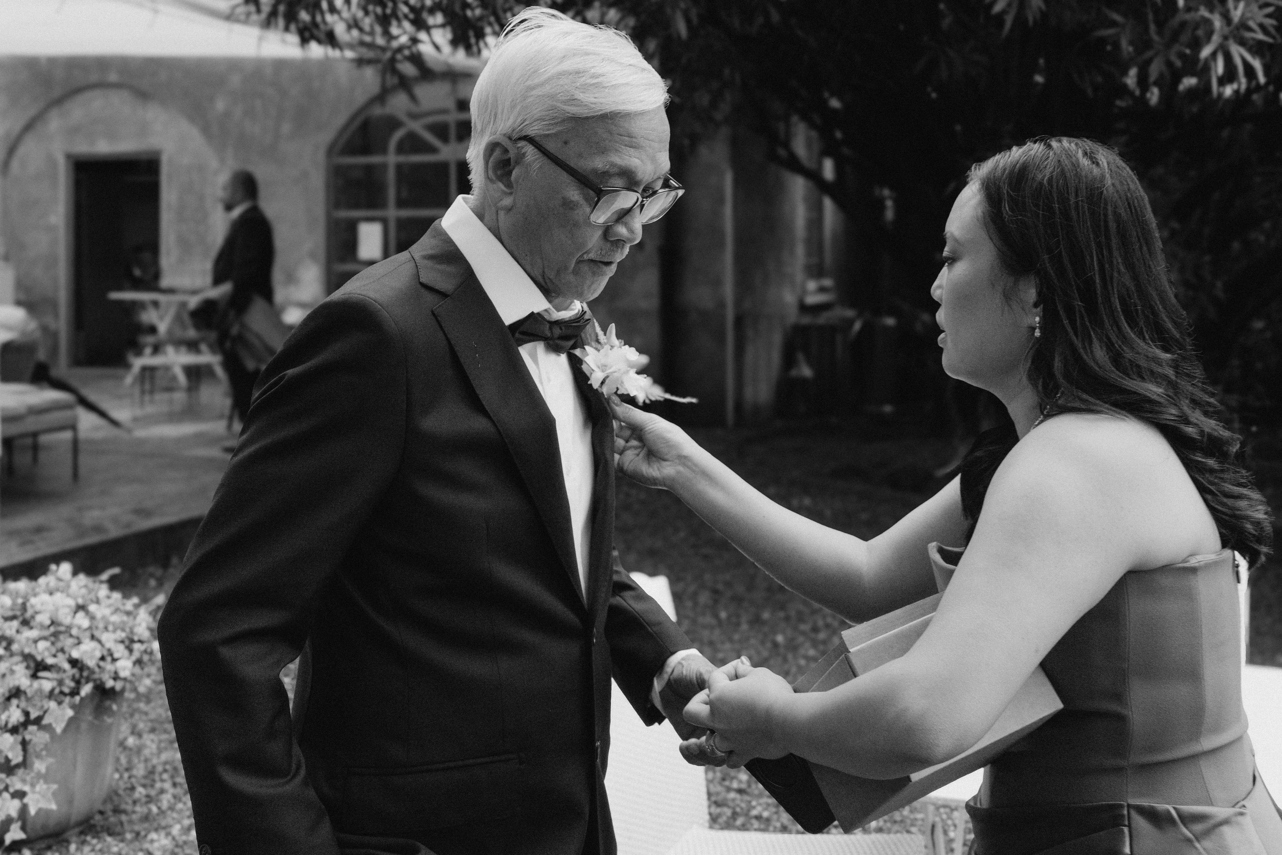 BEATRICE AND RAFAELE_LAKE COMO_Villa Regina Teodolinda. PHOTOGRAPHER IN ITALY