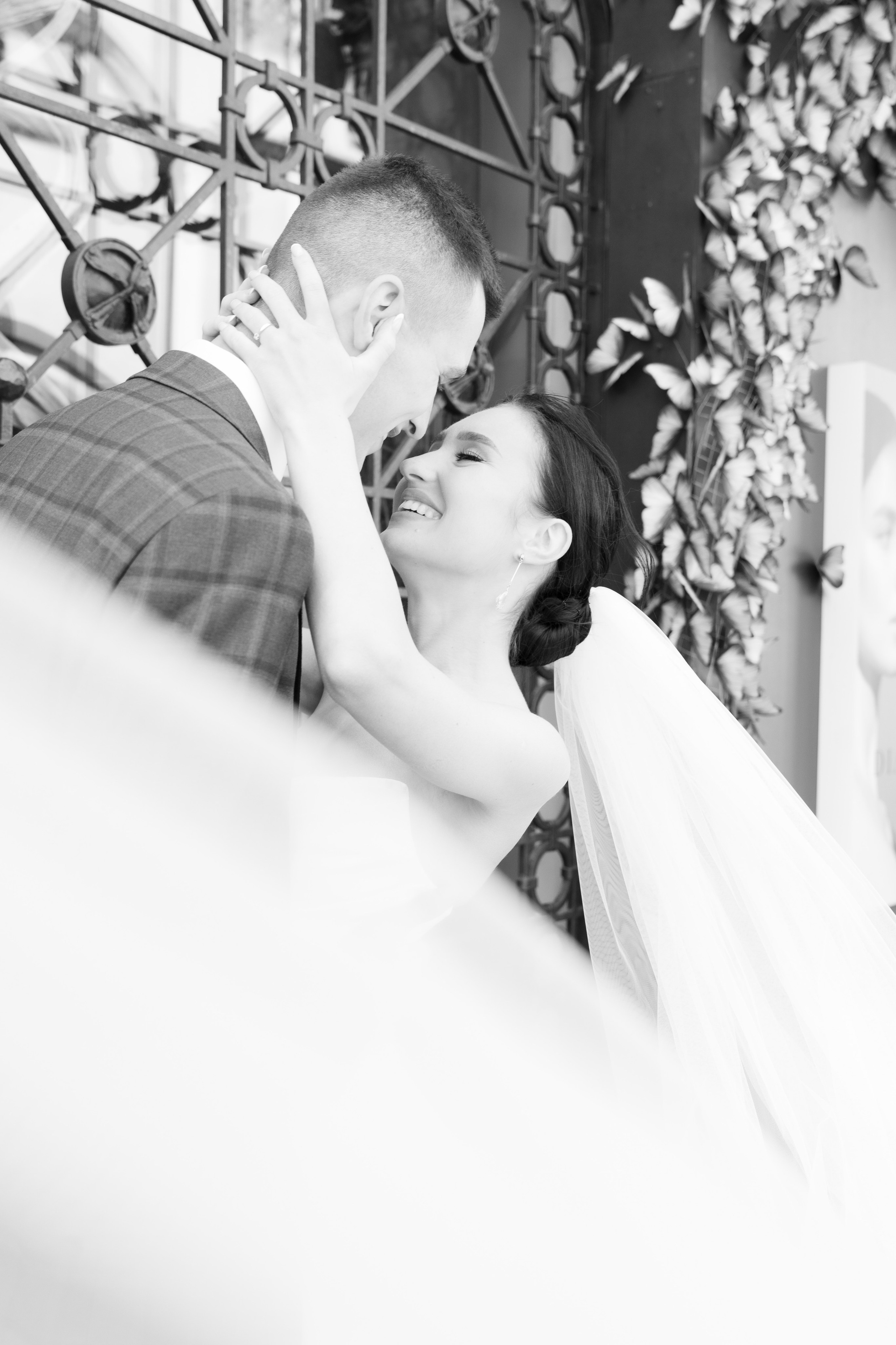 Nuotakos rytas, vestuvės, detalės, emocijos, geriausi rakursai, daug nuotraukų. Aliaksandra Norvilas fotografas Vilnius