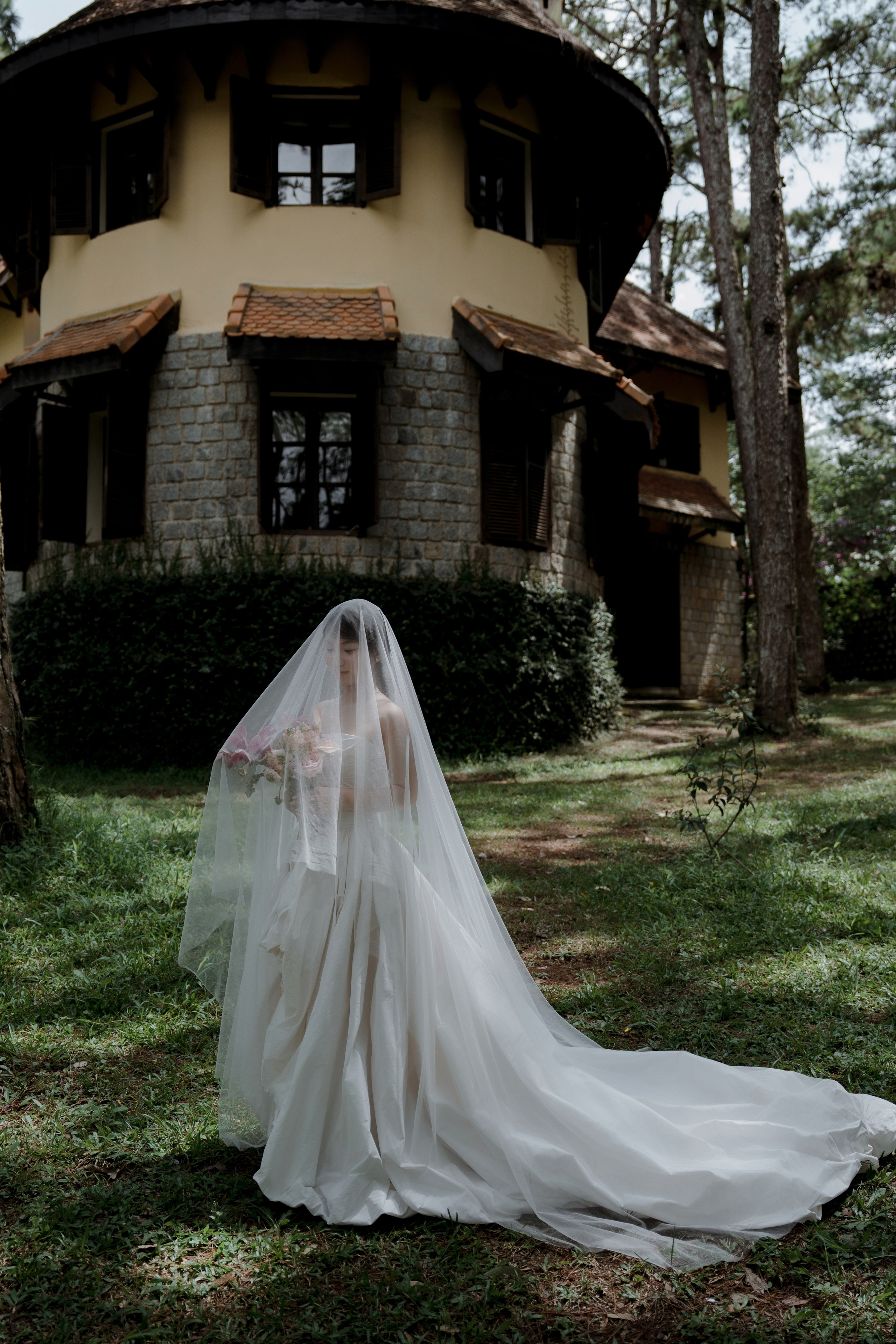 Nhut + Tran. BenColor Studio
