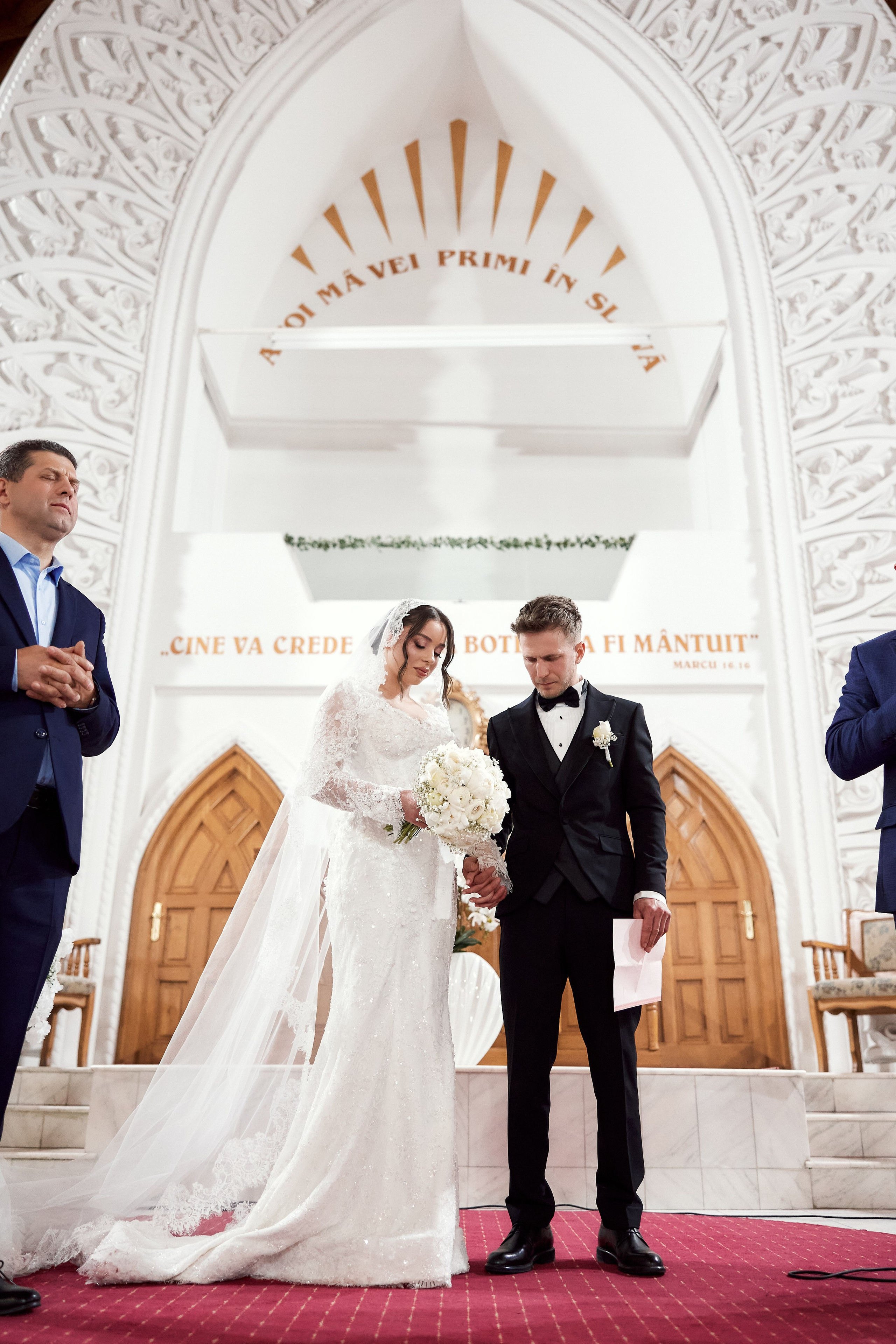 Emil & Cristina. Photographer Luca Medieșan