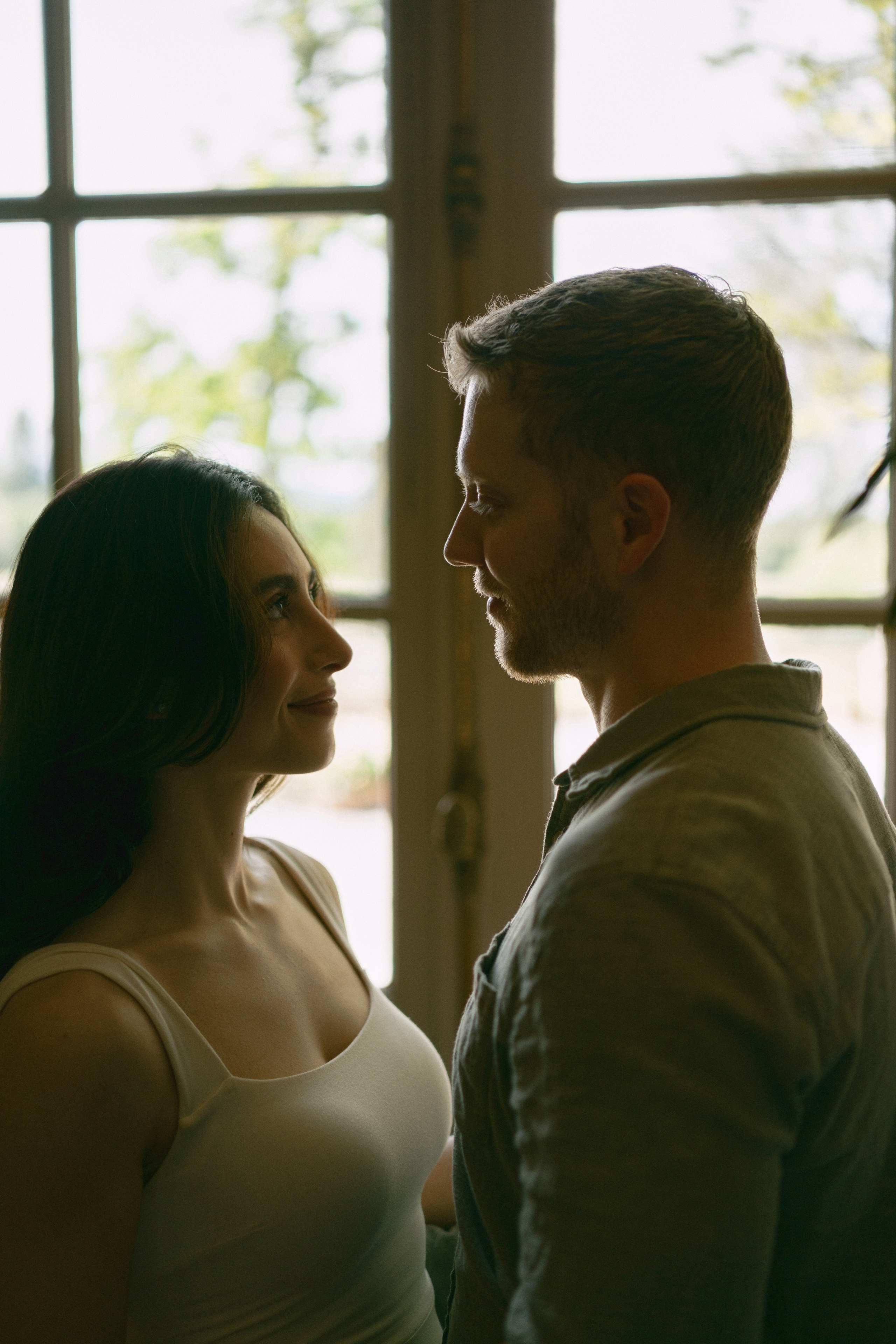 Engagement at Filoli Historic House & World-Class Garden. Wedding Photography & Videography Team in California, Los Angeles, San Francisco, San Diego and Travel