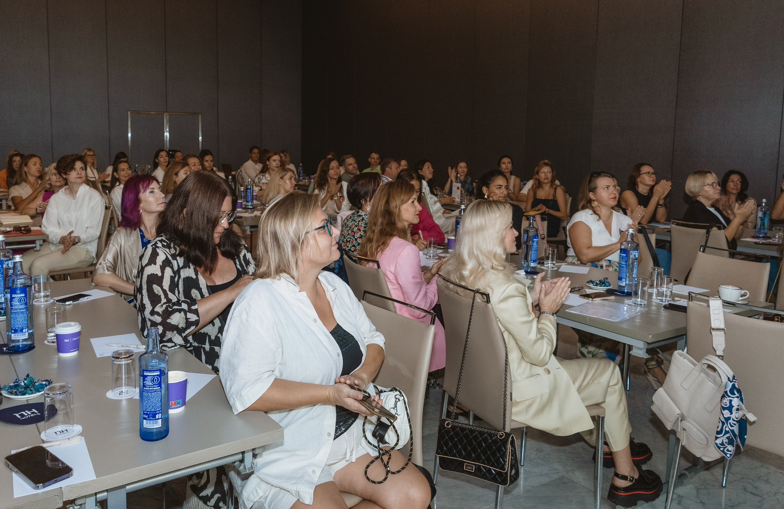 Конференция в Малаге. Volver a oranjazz.com