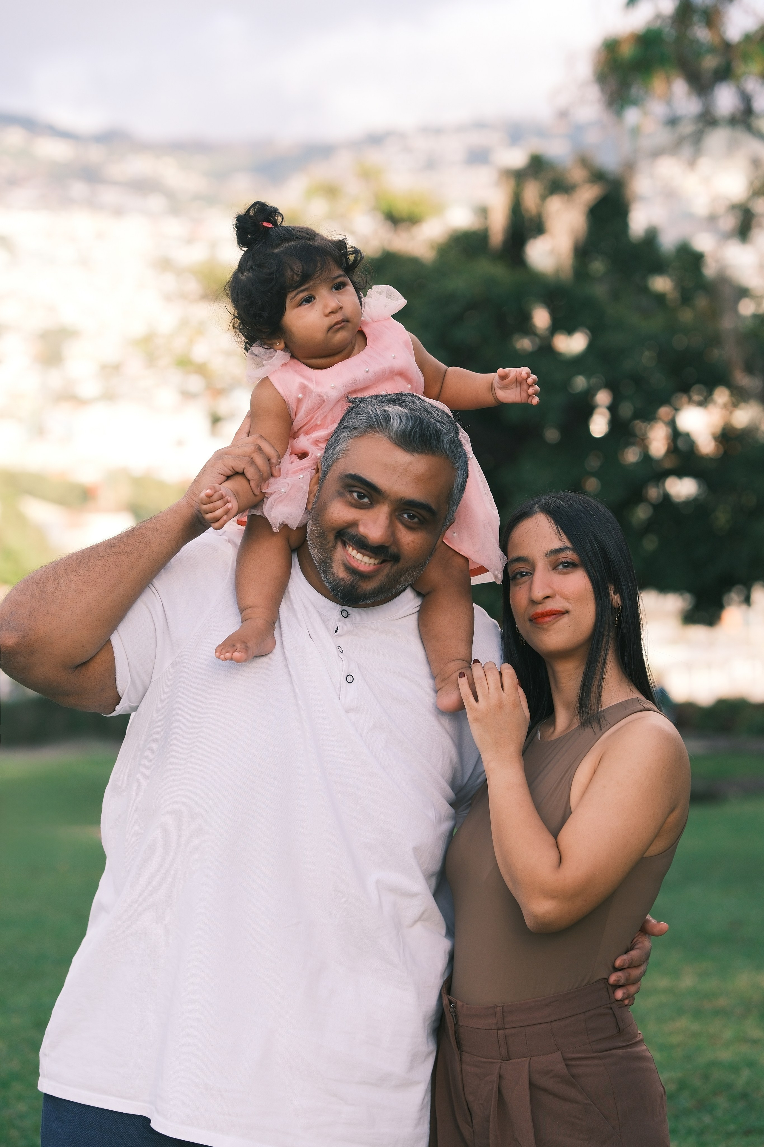 Zee, Oma and Elli ❤️. Portrait photographer in Madeira — Marina Shtukina