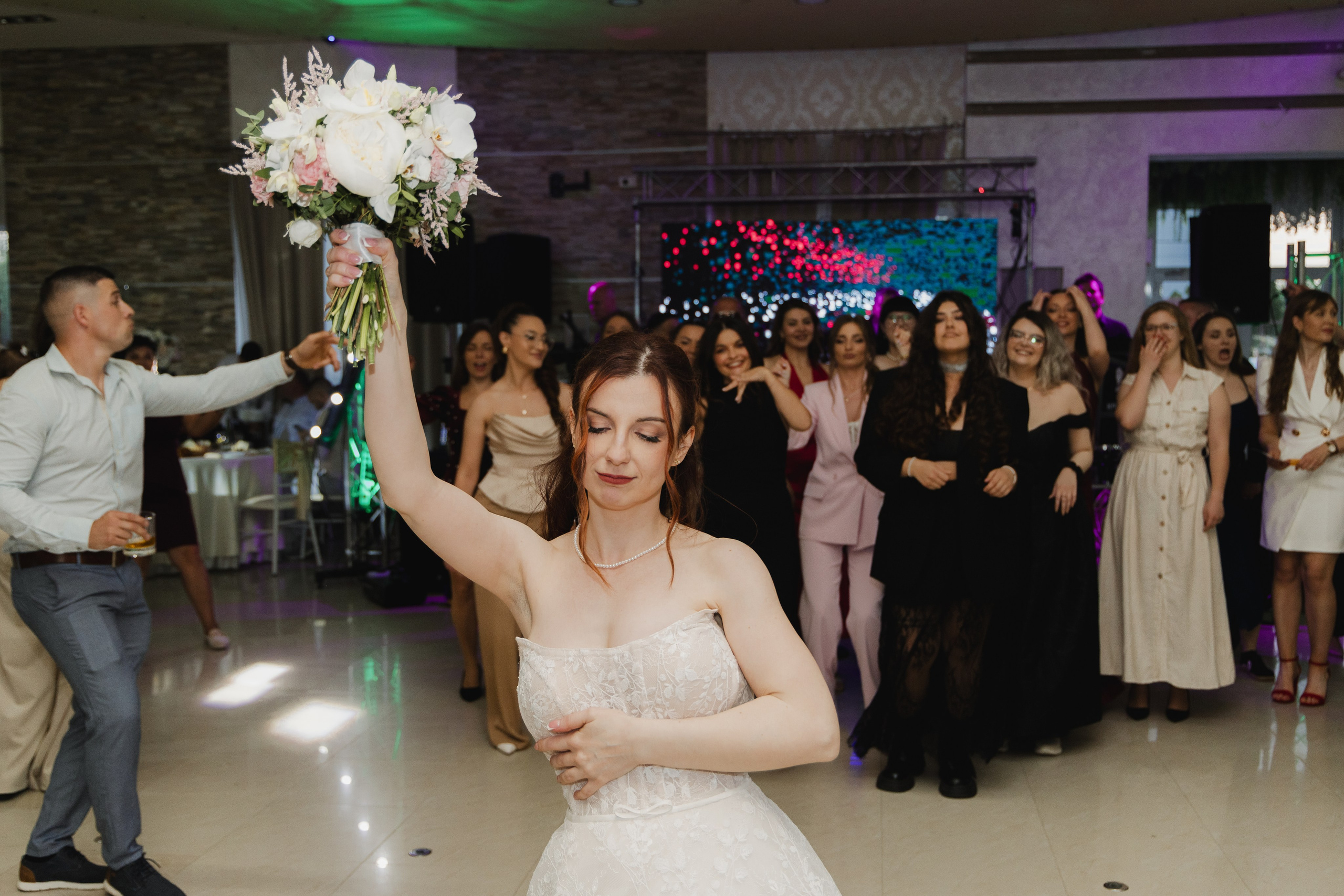 Anita i Aleksandar - Venčanje u Beogradu. Milan Lukovic professional wedding photographer